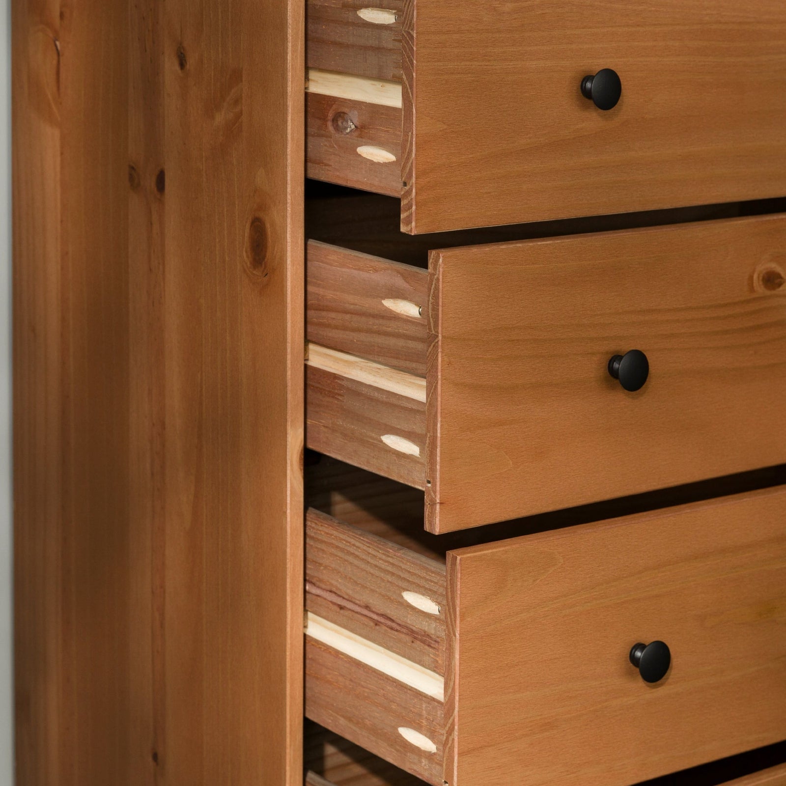 Cómoda de transición de madera maciza Spencer