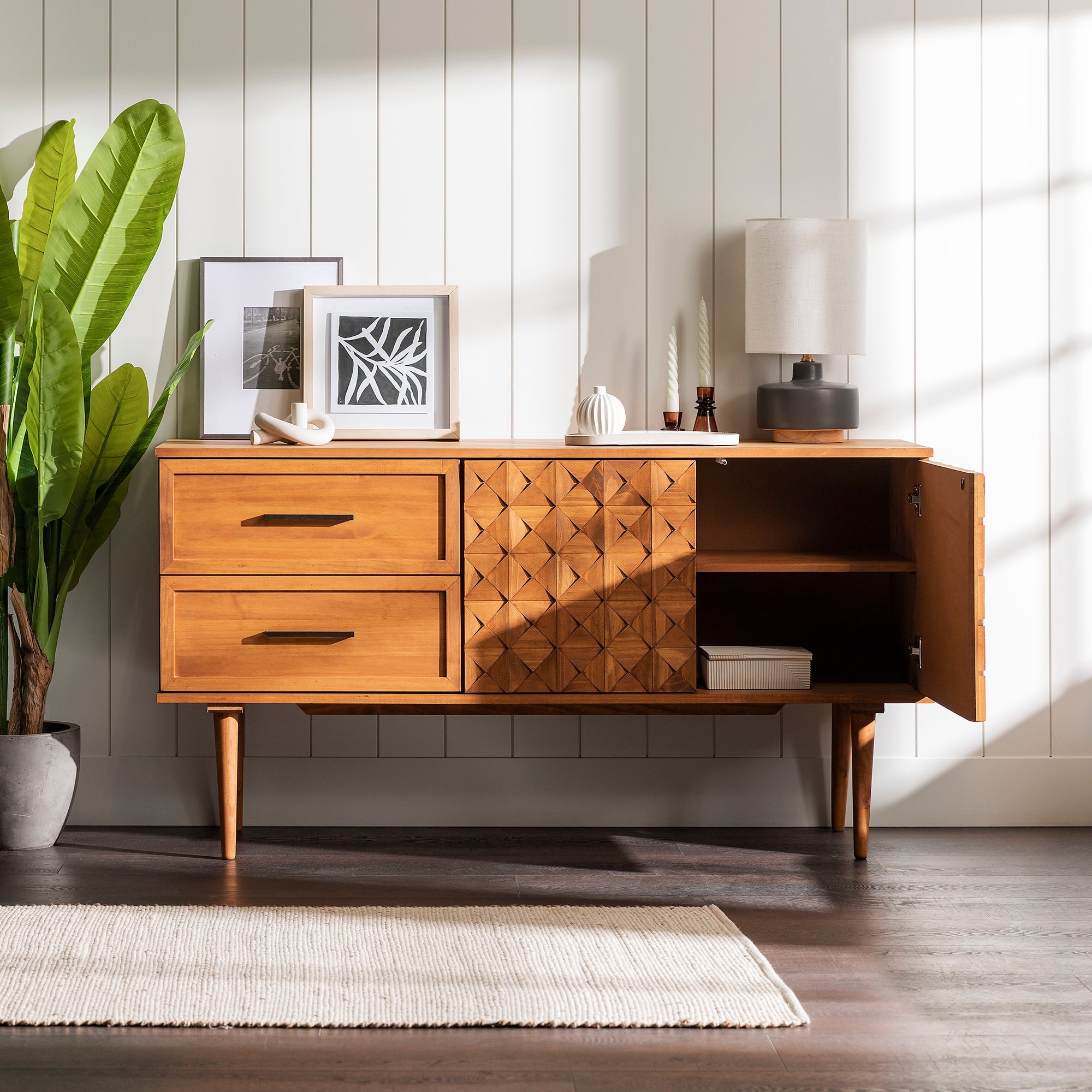 Aparador / Mueble de TV Prism de madera maciza Tessa