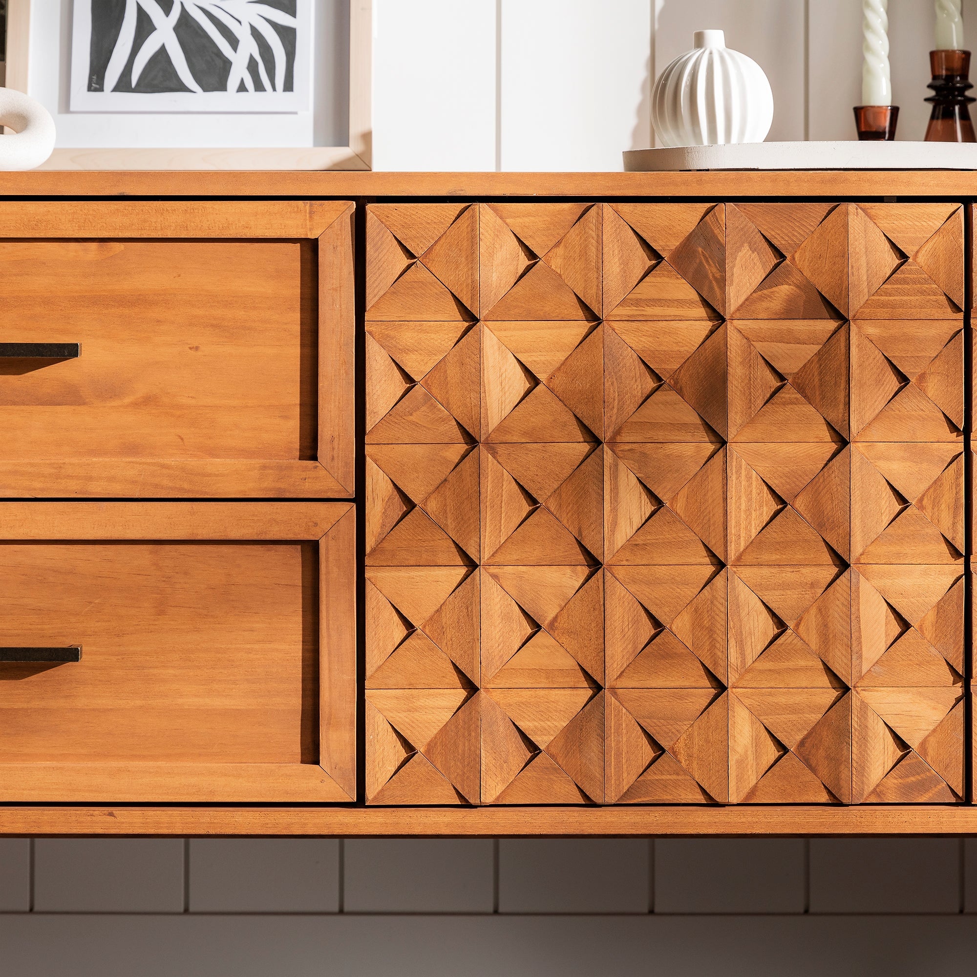 Aparador / Mueble de TV Prism de madera maciza Tessa