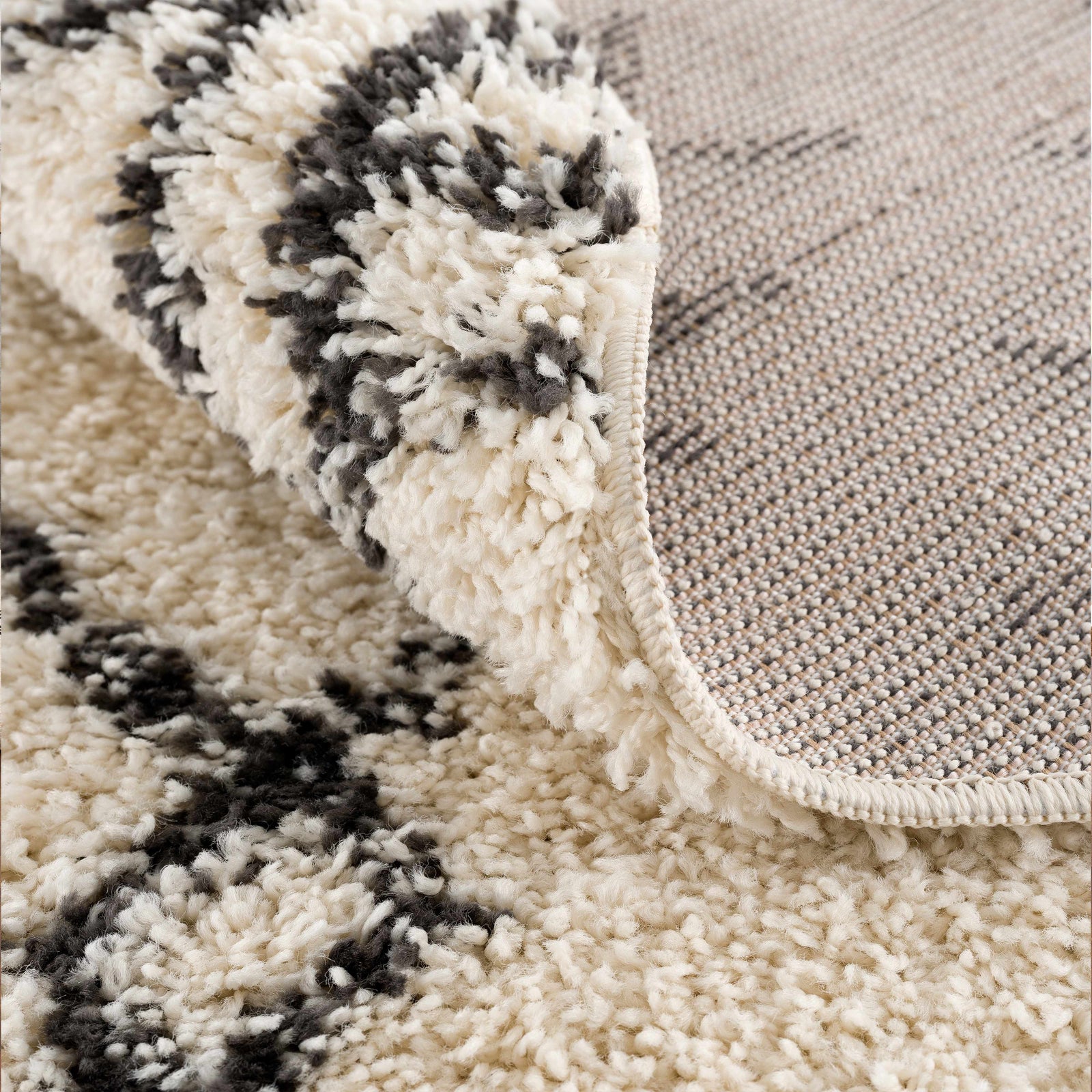 Emlenton Berber Shag con borlas - Liquidación