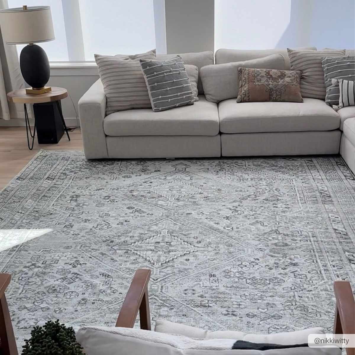 Alfombra lavable de pelo plano Barny Sage
