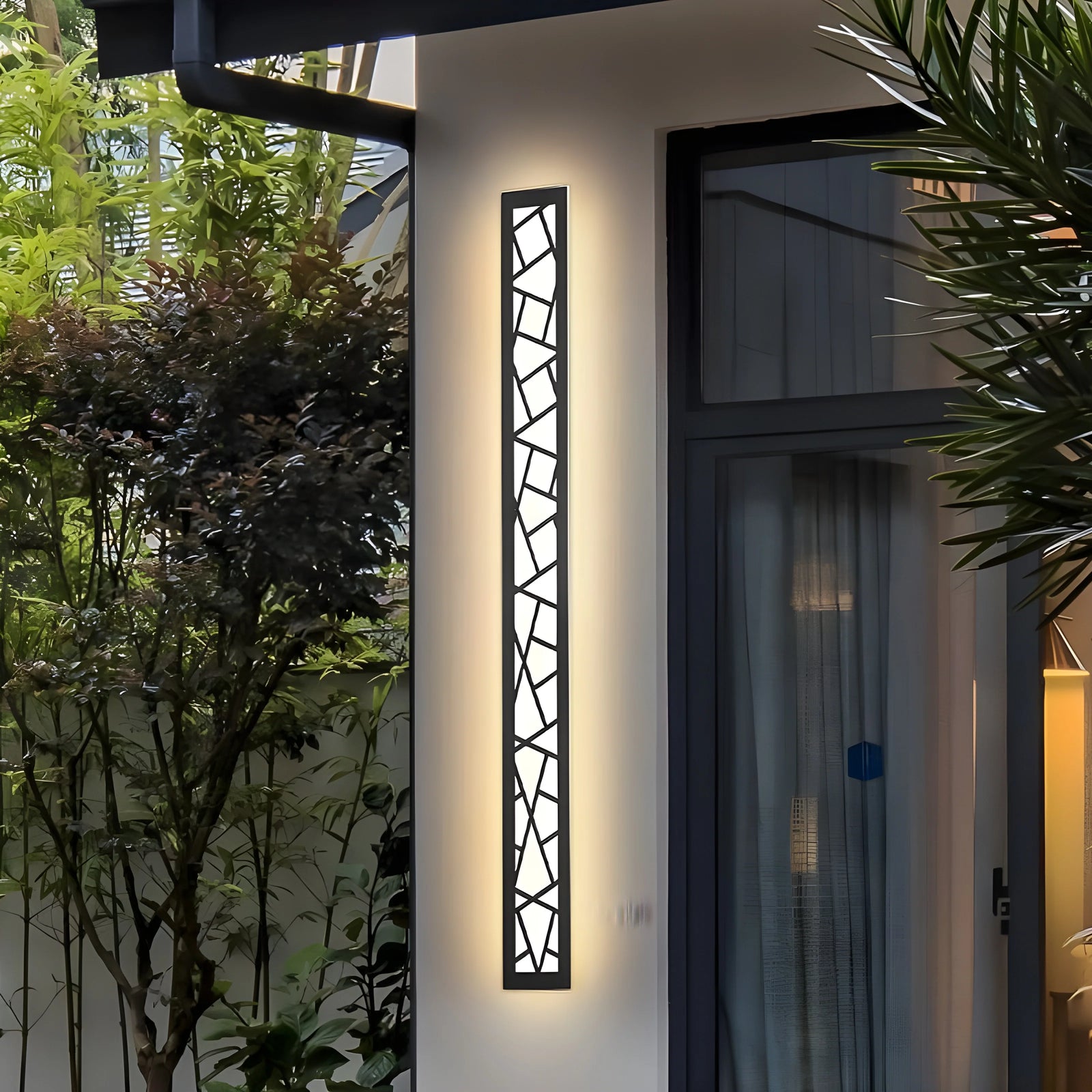 Lámpara de pared LED alta de aluminio resistente al agua para exteriores con diseño creativo negro para villa