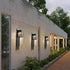 Aplique de pared LED de aluminio para exteriores, resistente al agua, color negro y bronce, con sensor de movimiento