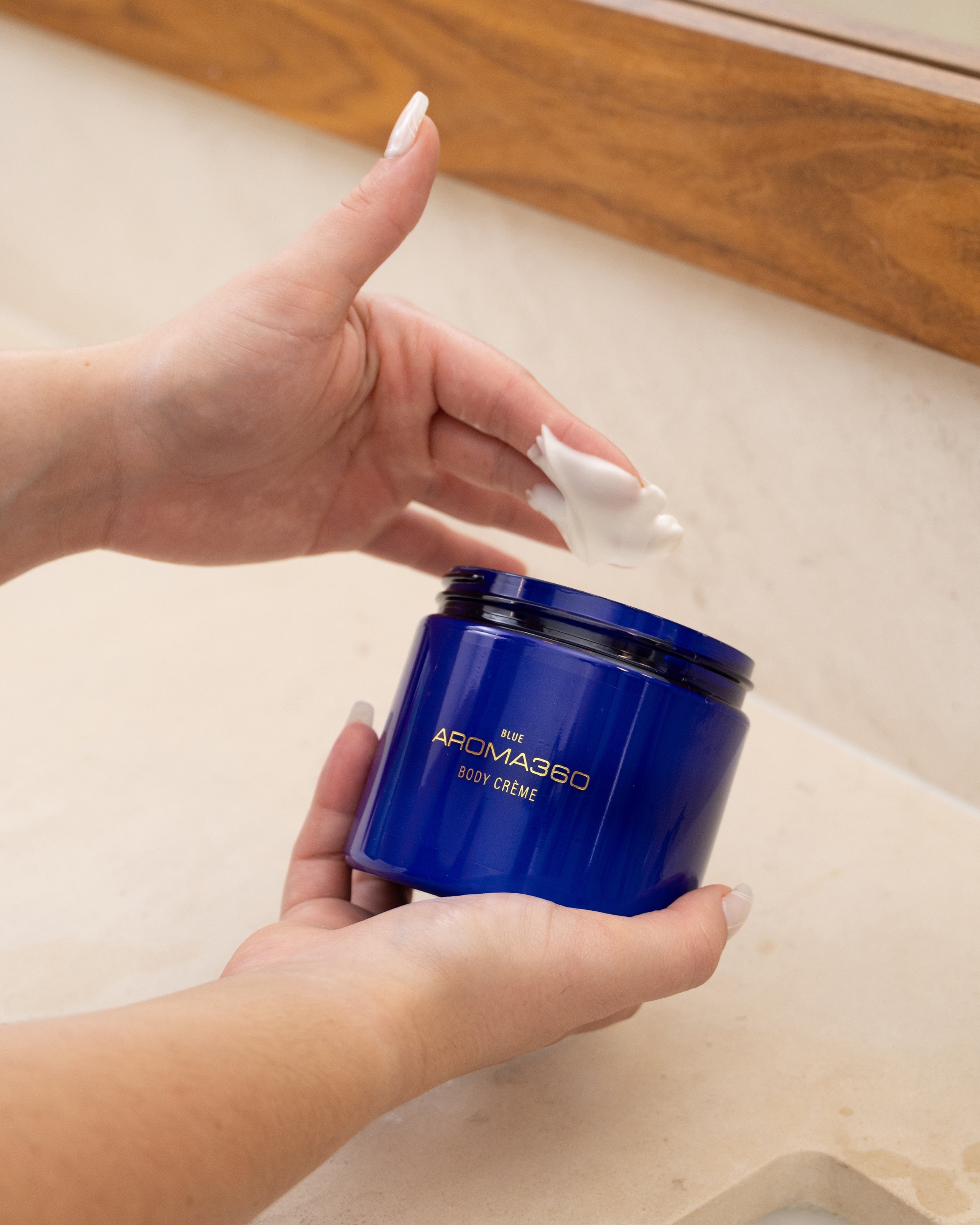 Blue Body Crème Pure Luxury Fragrance