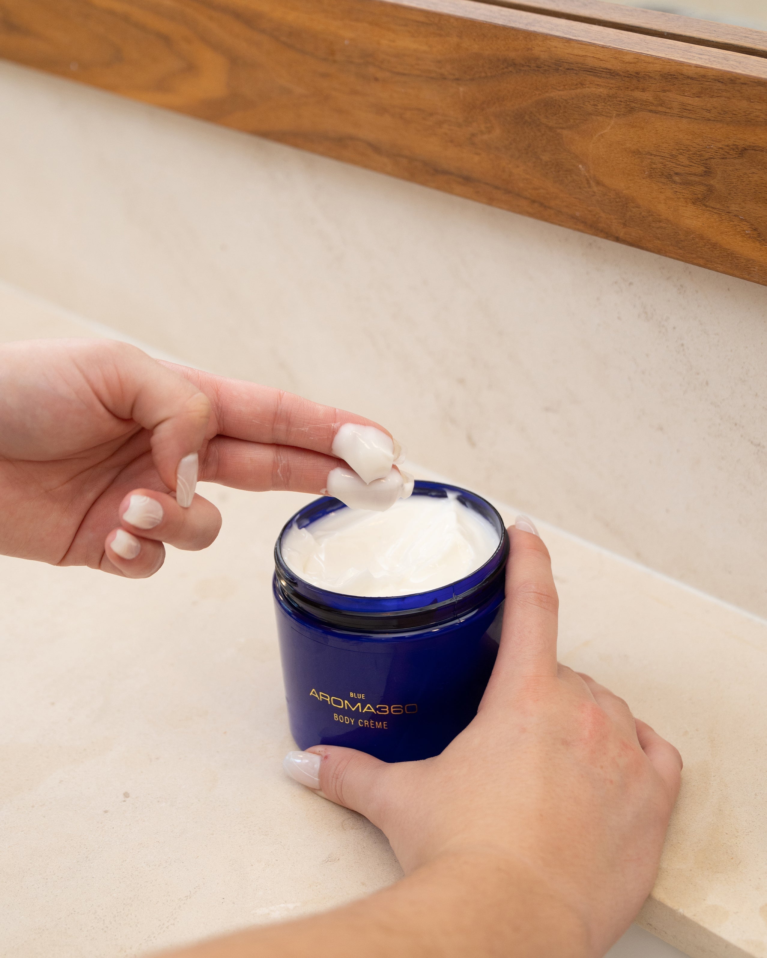 Blue Body Crème Pure Luxury Fragrance