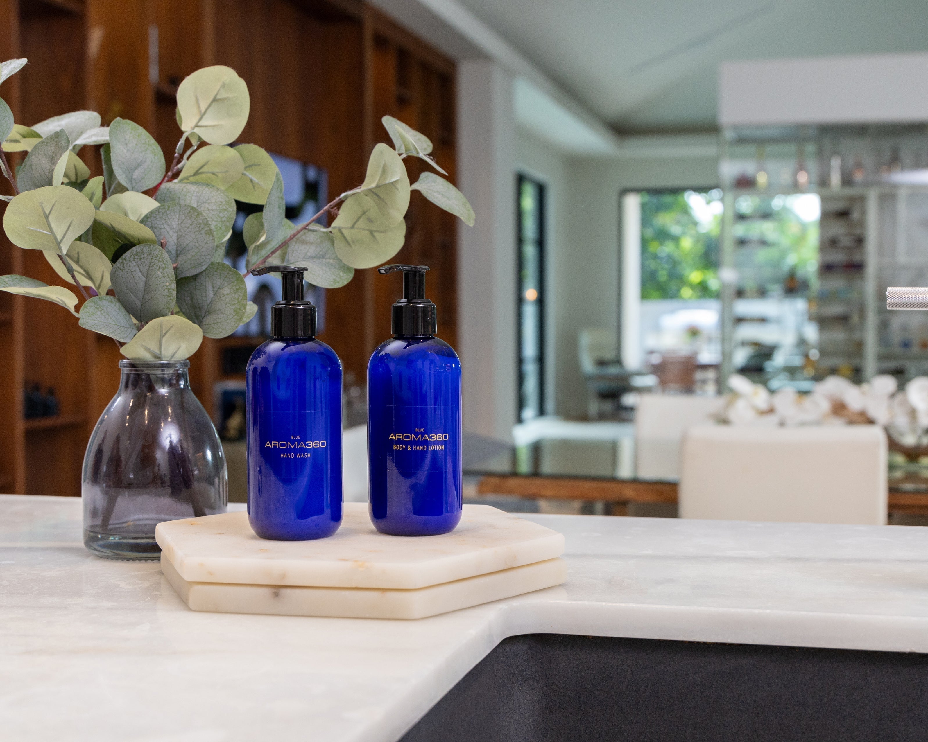 Blue Body & Hand Lotion Pure Luxury Fragrance