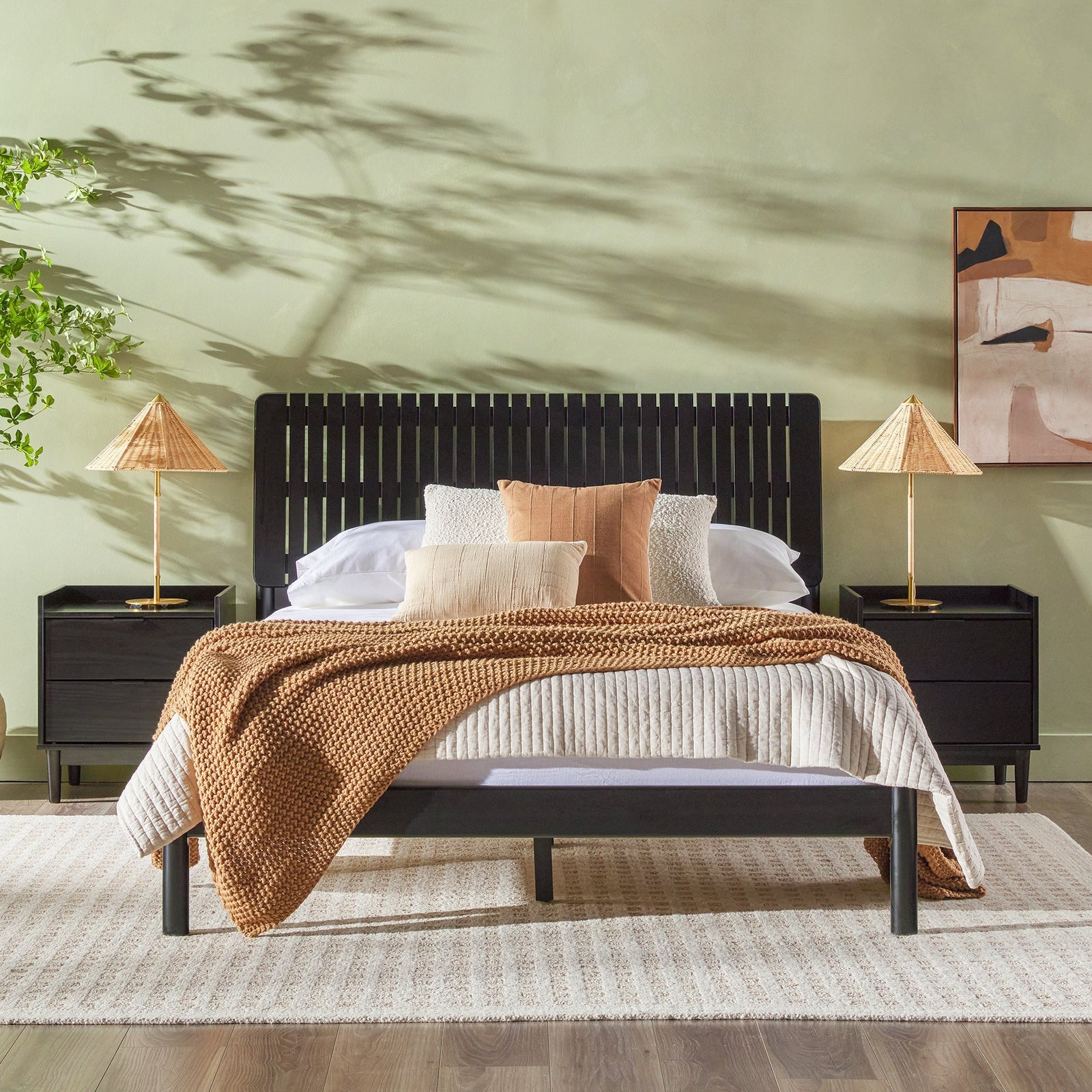 Cabecero de listones Cama de madera maciza de estilo moderno de mediados de siglo