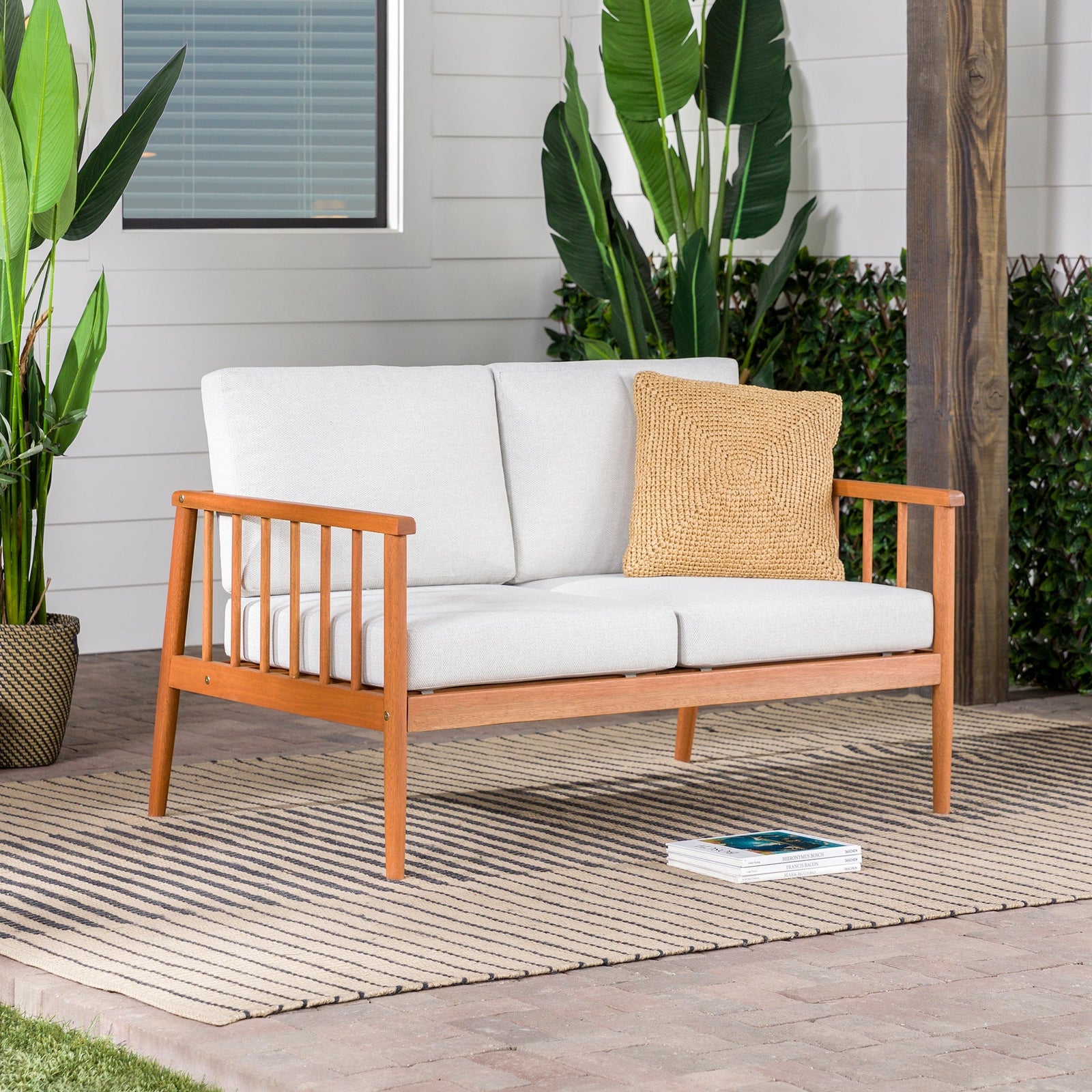 Sofá de dos plazas moderno de madera maciza con husillos para patio