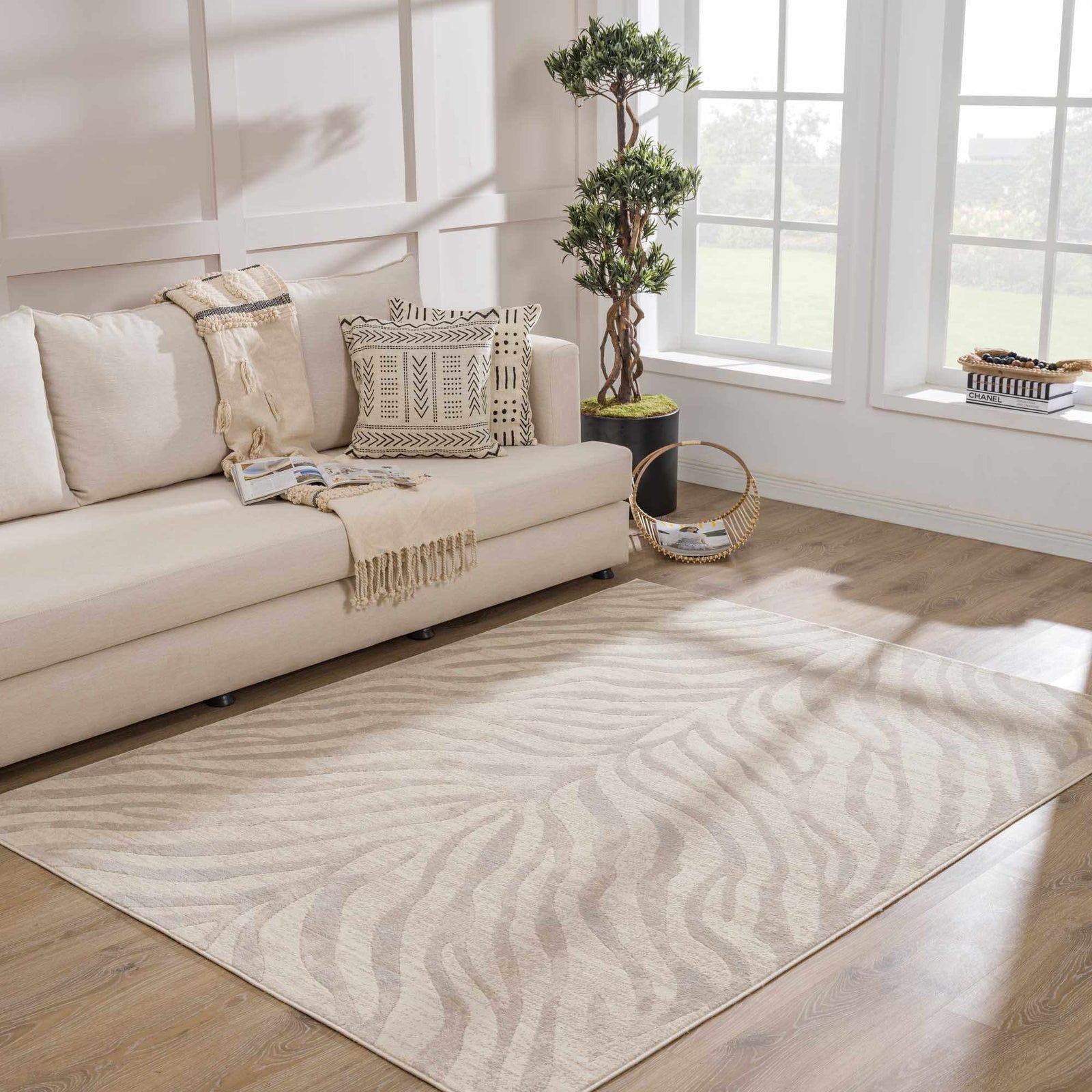 Alfombra con estampado de cebra de Manteca en color beige