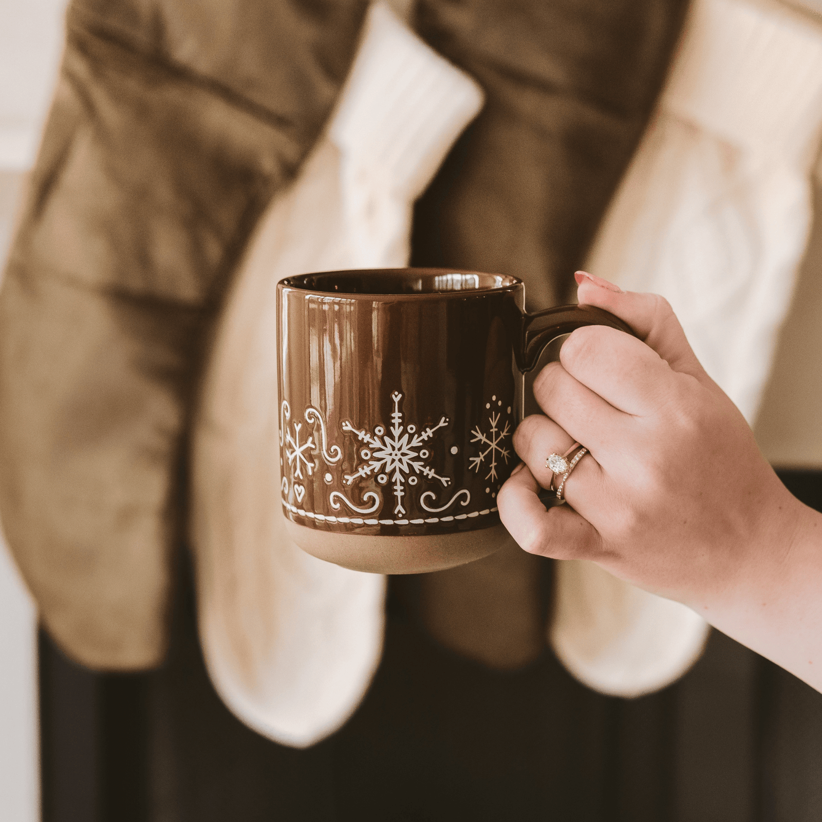 Taza de café de cerámica de 14 oz con forma de pan de jengibre