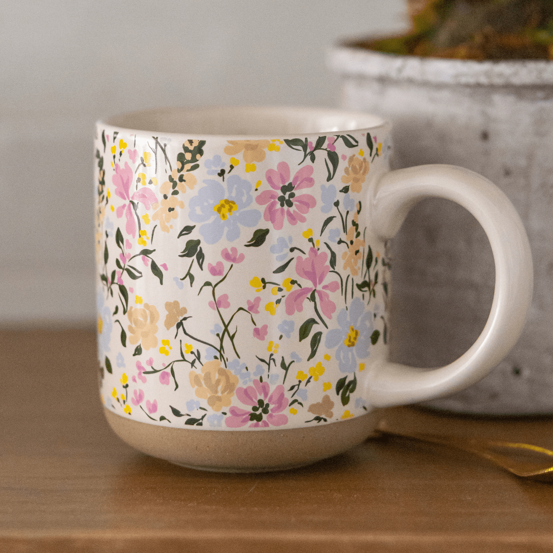 Taza de café de cerámica floral de 14 oz