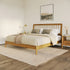 Cama de madera maciza con estructura de husillo de estilo moderno de mediados de siglo