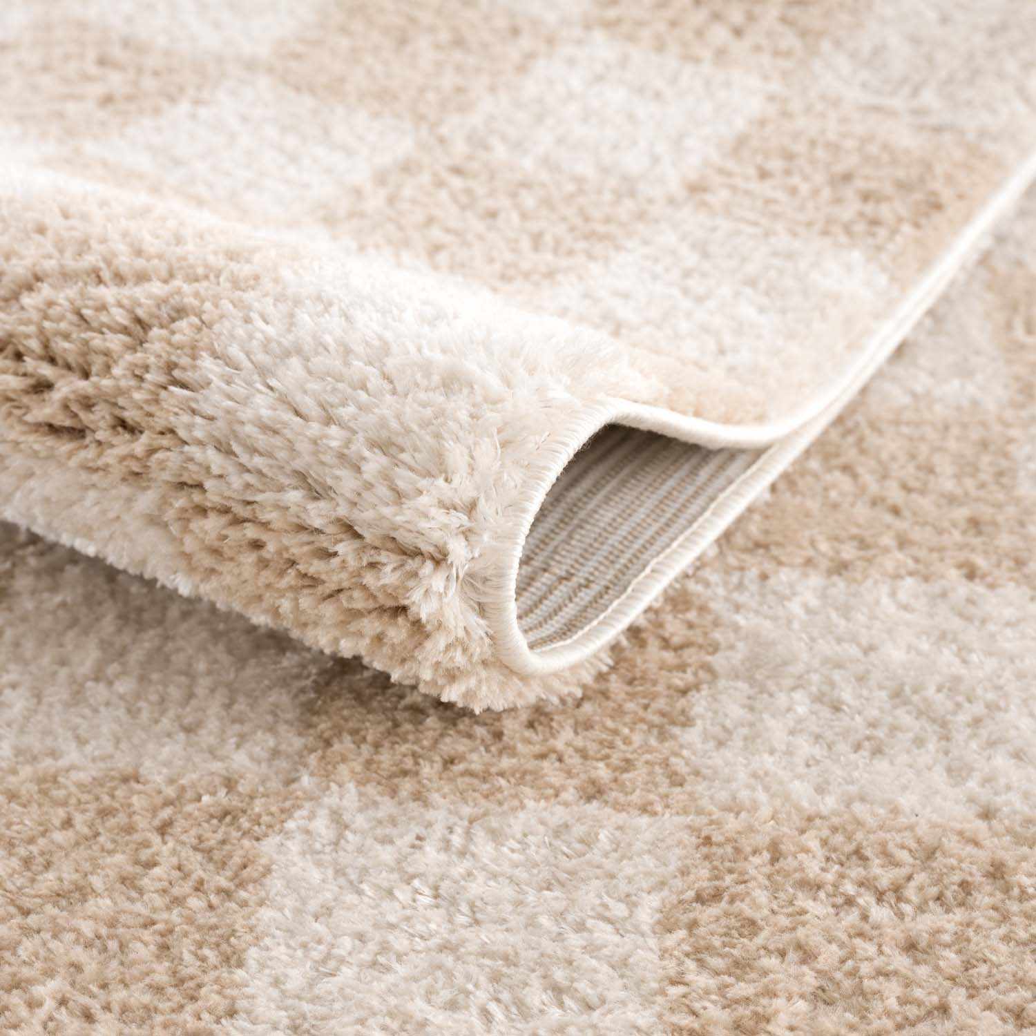 Alfombra lavable a cuadros color crema Canika 