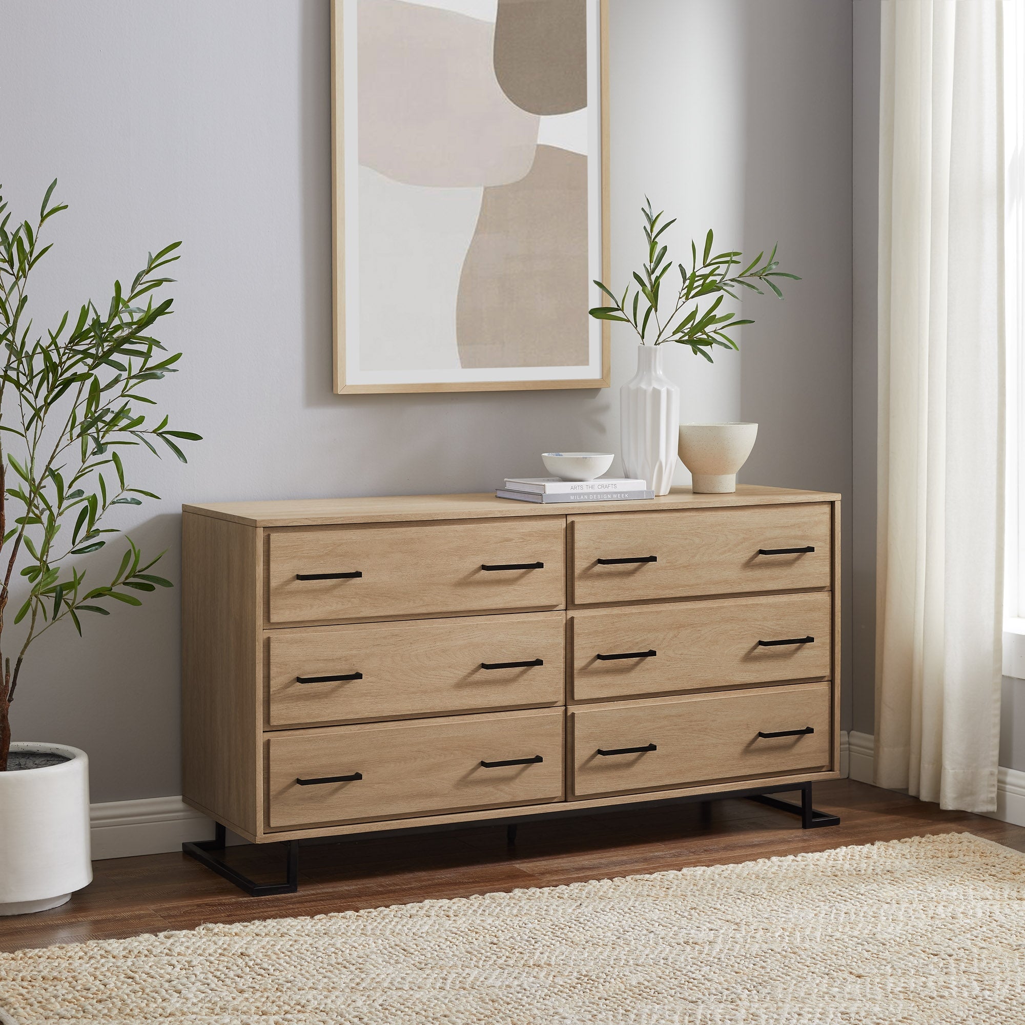 Cómoda moderna de madera y metal con patas en forma de L de Danae