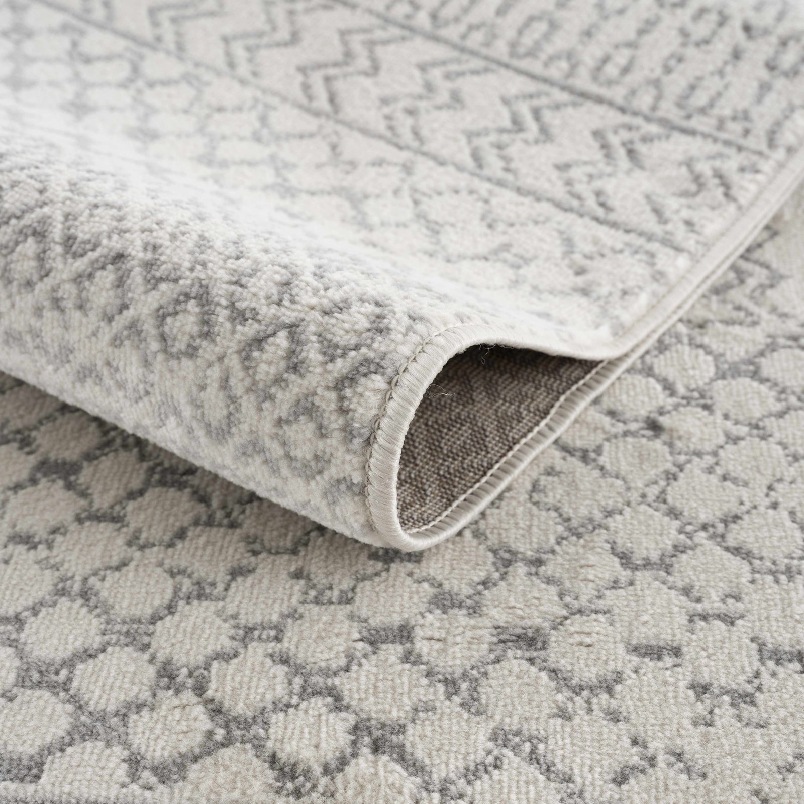 Alfombra azteca Tigri en color marfil y gris 2318 - Oferta