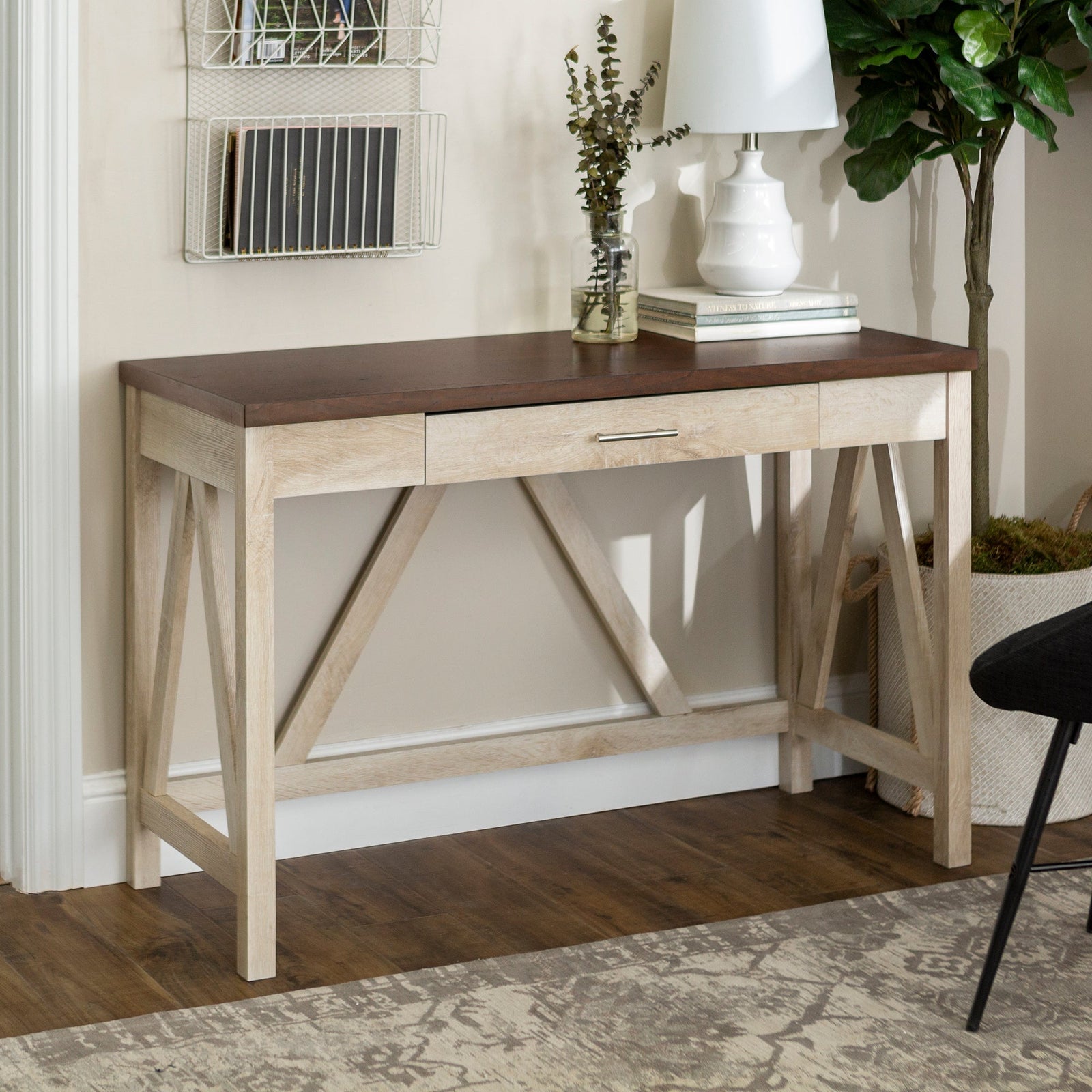 Mesa consola de escritorio rústica con estructura en forma de A