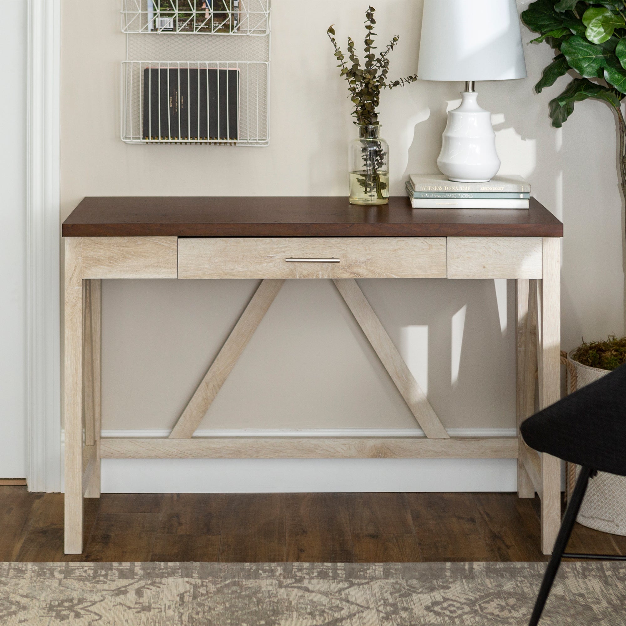 Mesa consola de escritorio rústica con estructura en forma de A