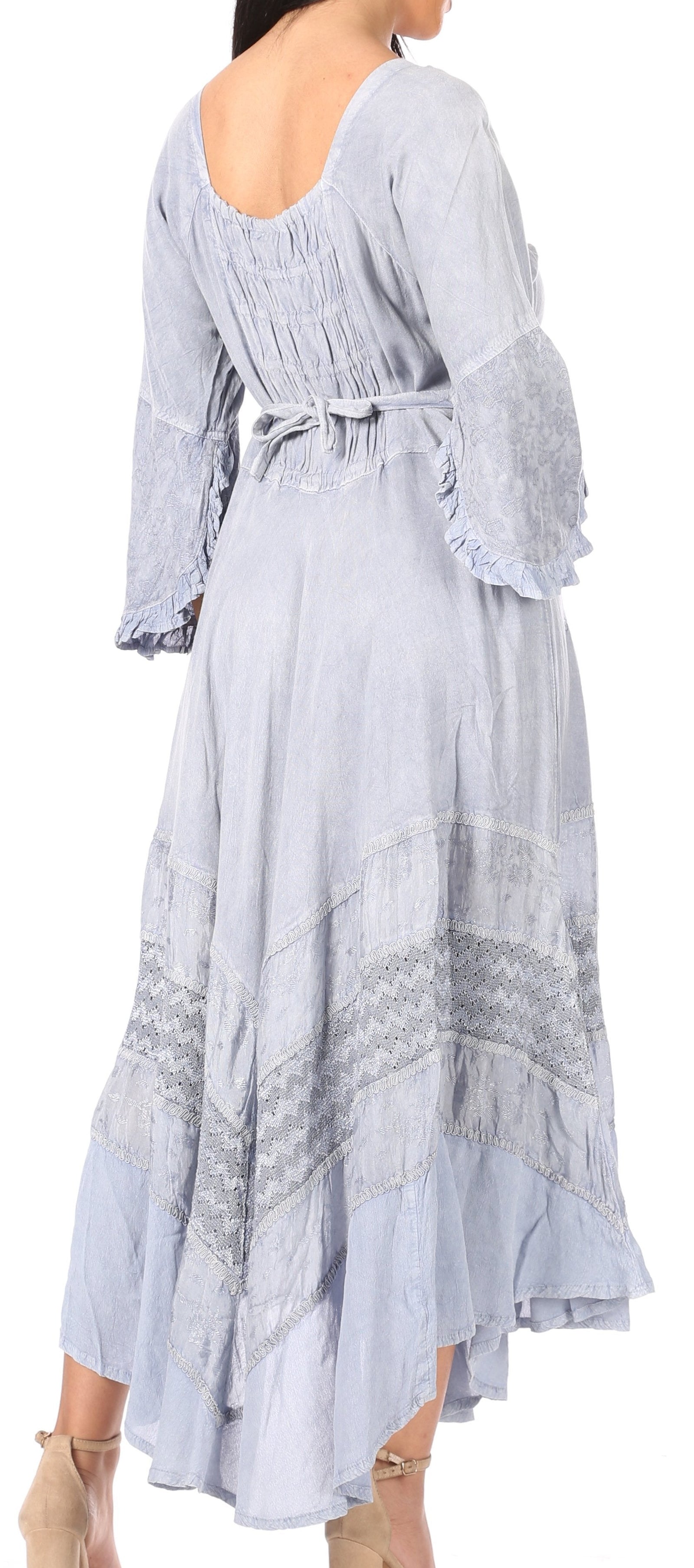 Vestido Sakkas Mirabel con mangas estilo kimono, bordado floral, estilo corsé lavado a la piedra