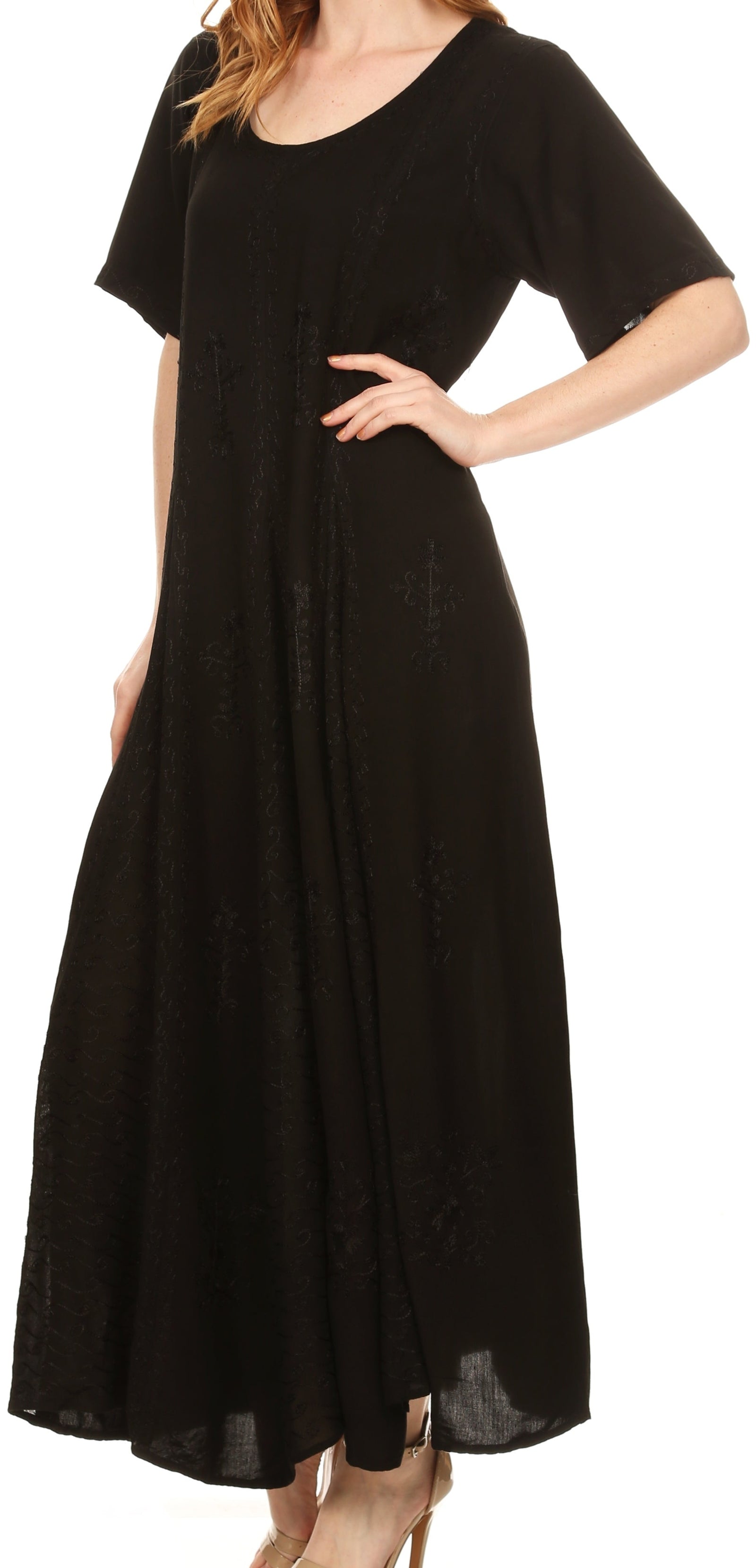 Vestido caftán largo con bordado lavado a la piedra y mangas cortas Hailey de Sakkas
