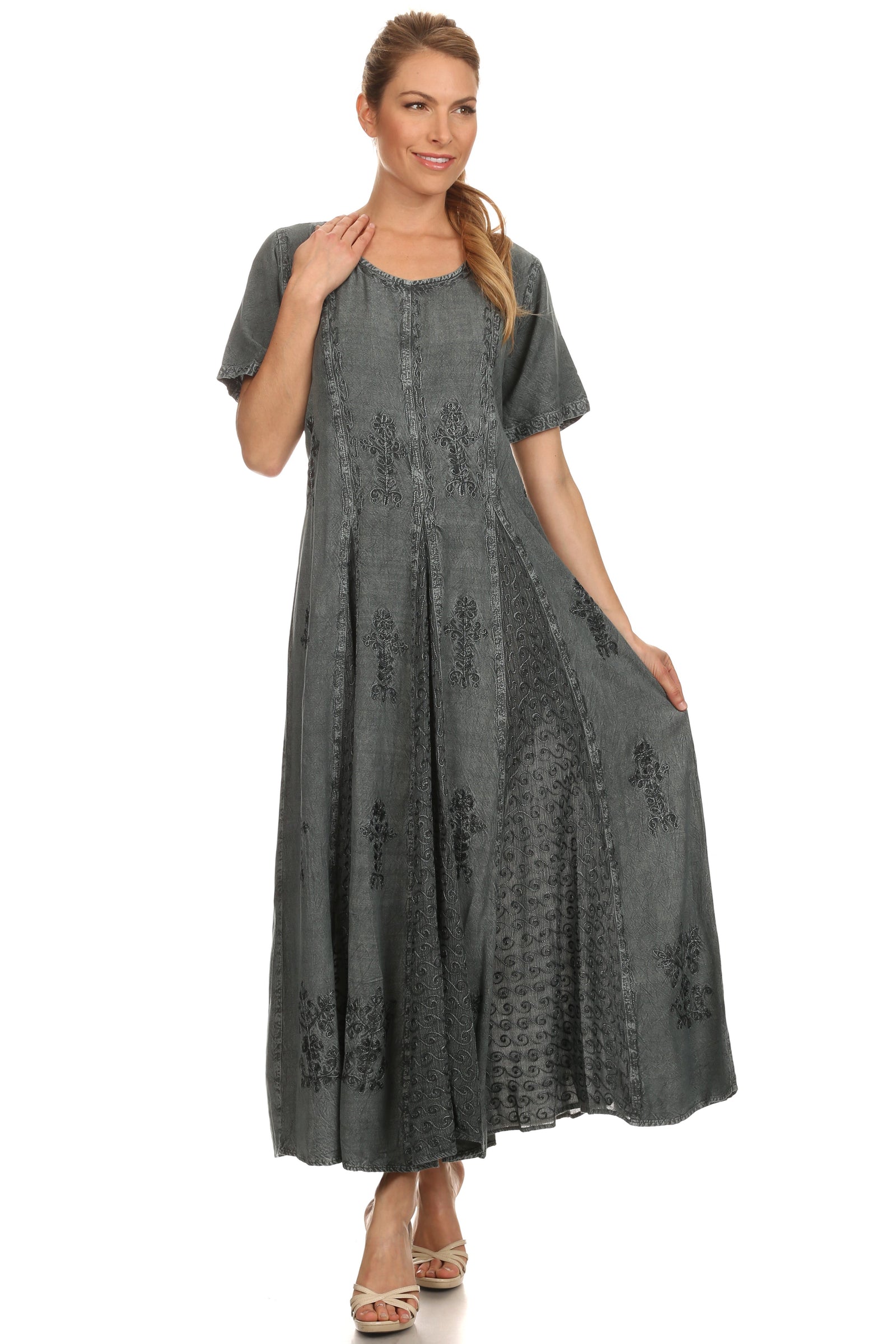 Vestido caftán largo con bordado lavado a la piedra y mangas cortas Hailey de Sakkas