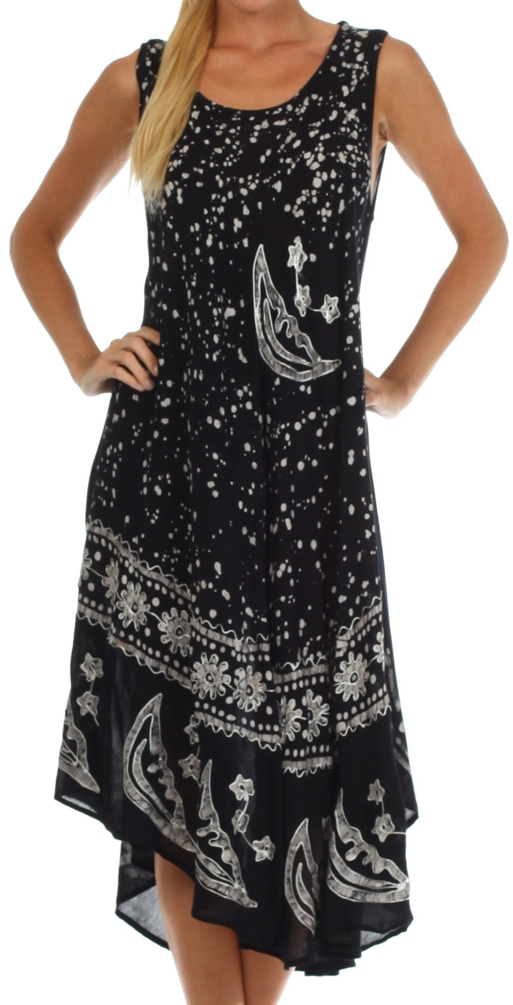 Vestido caftán batik con estampado de luna y estrellas de Sakkas