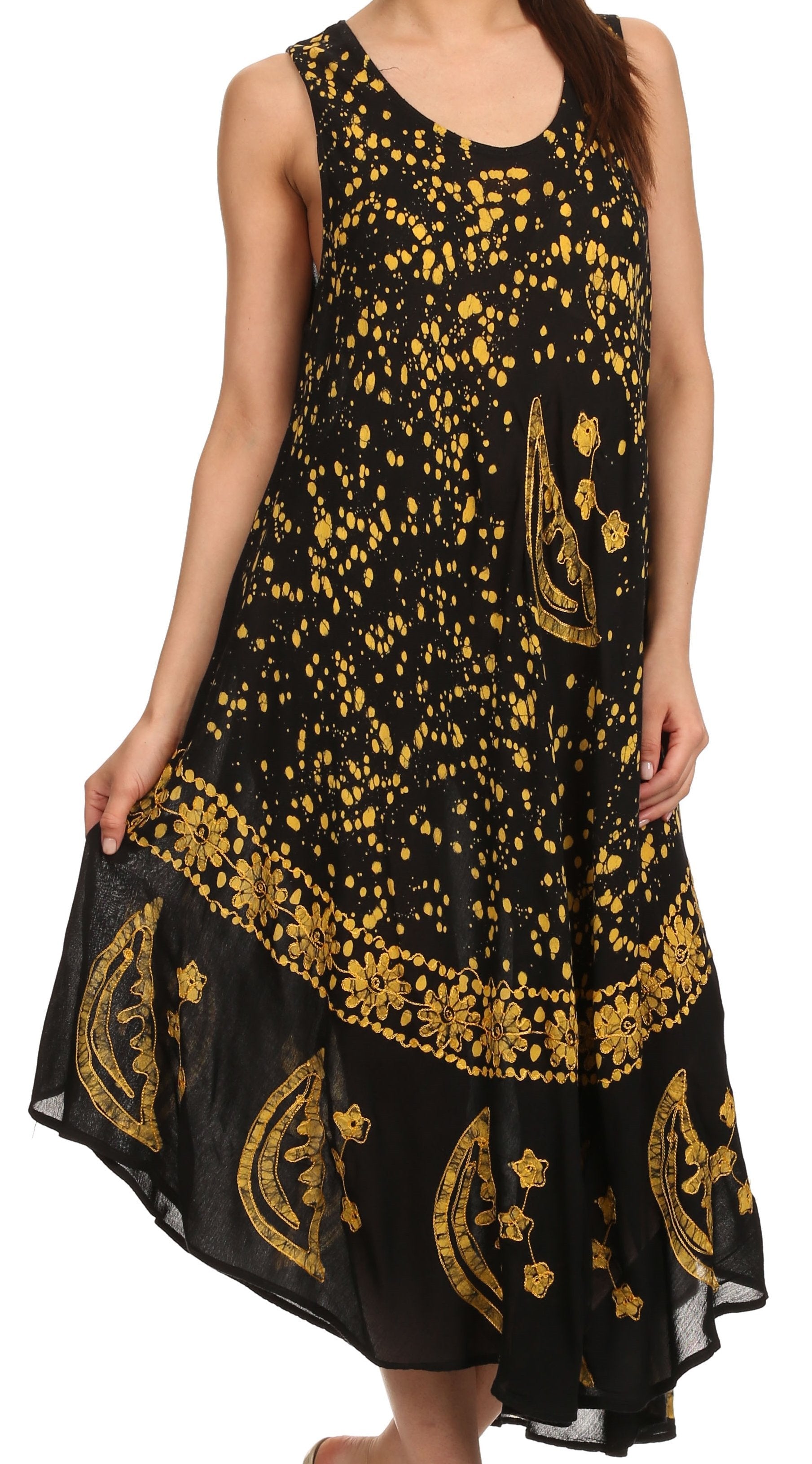 Vestido caftán batik con estampado de luna y estrellas de Sakkas