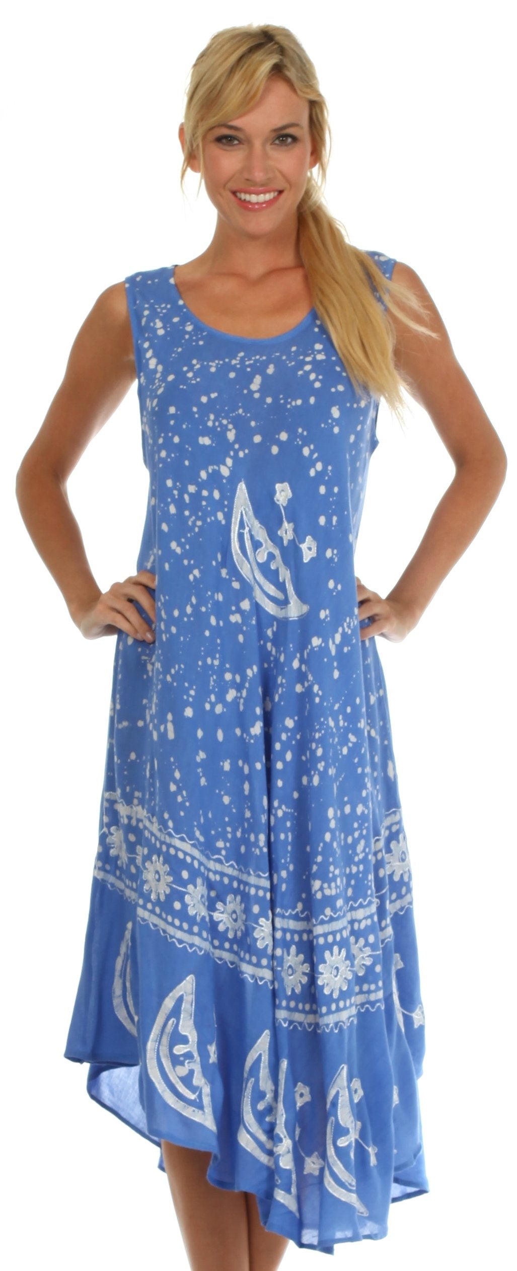 Vestido caftán batik con estampado de luna y estrellas de Sakkas