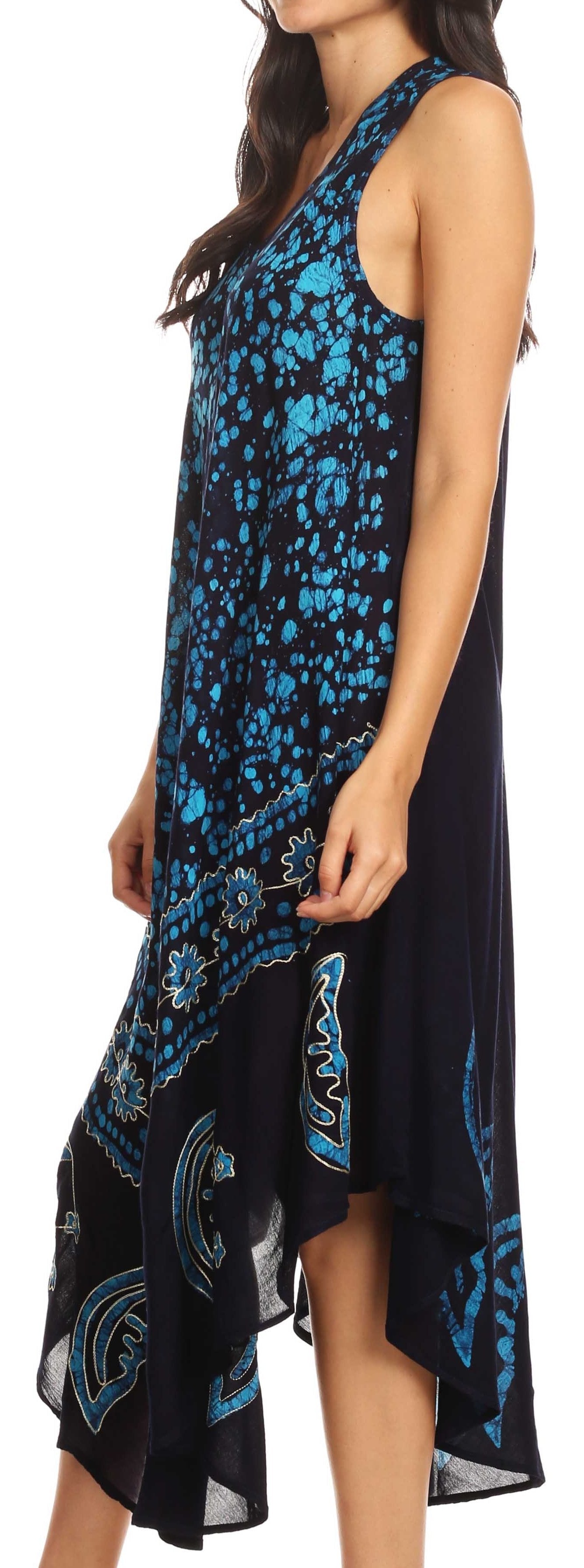 Vestido caftán batik con estampado de luna y estrellas de Sakkas