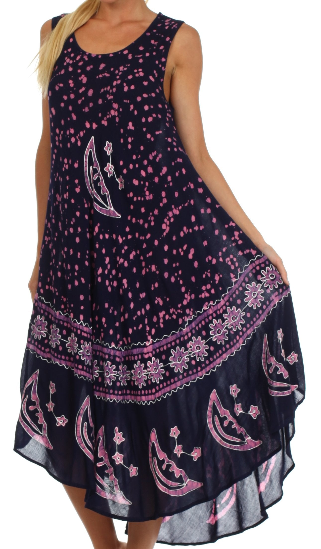 Vestido caftán batik con estampado de luna y estrellas de Sakkas