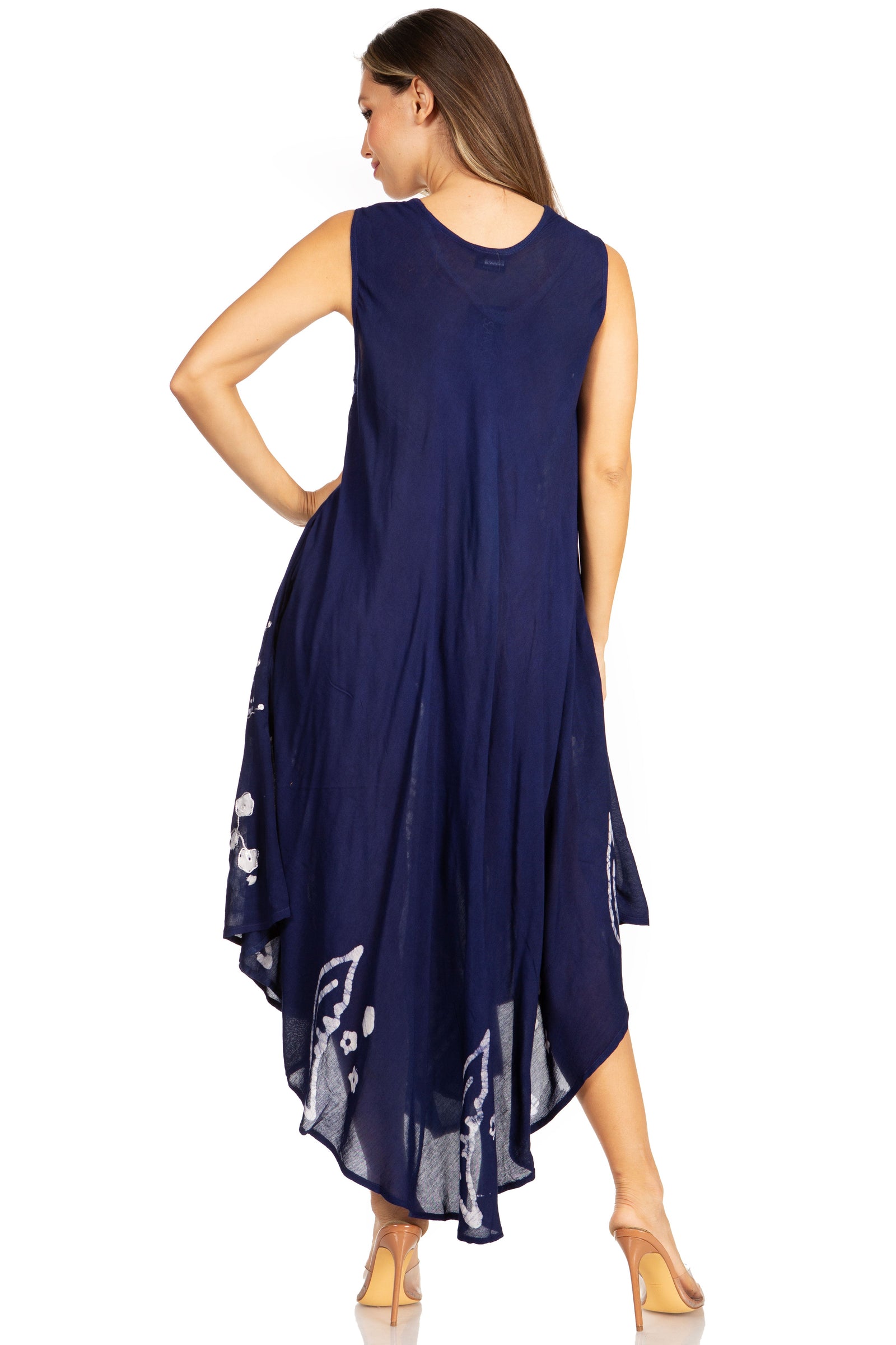 Vestido caftán batik con estampado de luna y estrellas de Sakkas