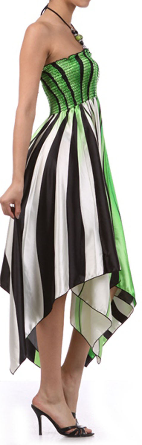 Vestido con escote halter, fruncido y dobladillo tipo pañuelo, con cuentas y tacto satinado en diseño de remolino