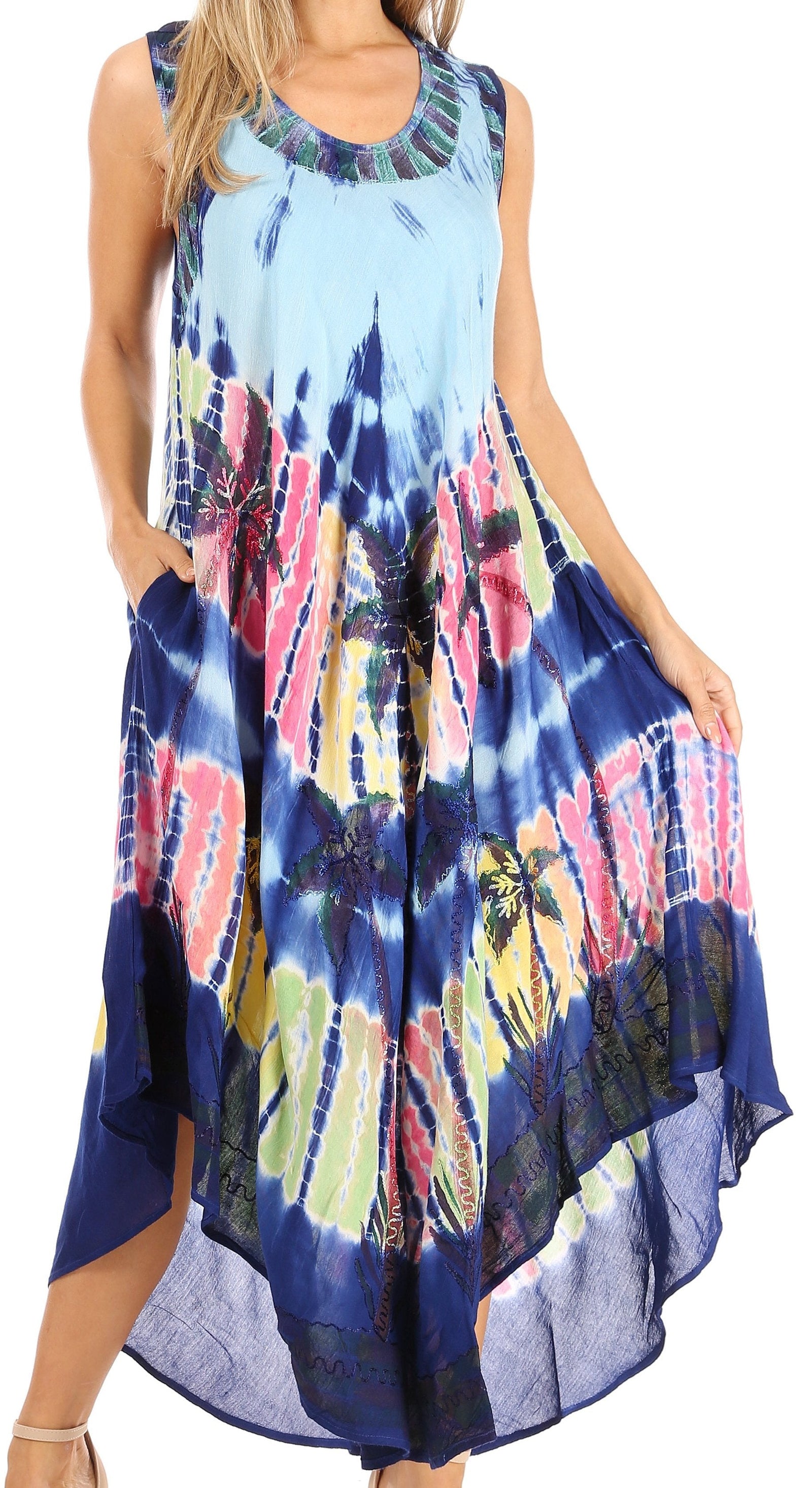 Vestido caftán batik con estampado de luna y estrellas de Sakkas