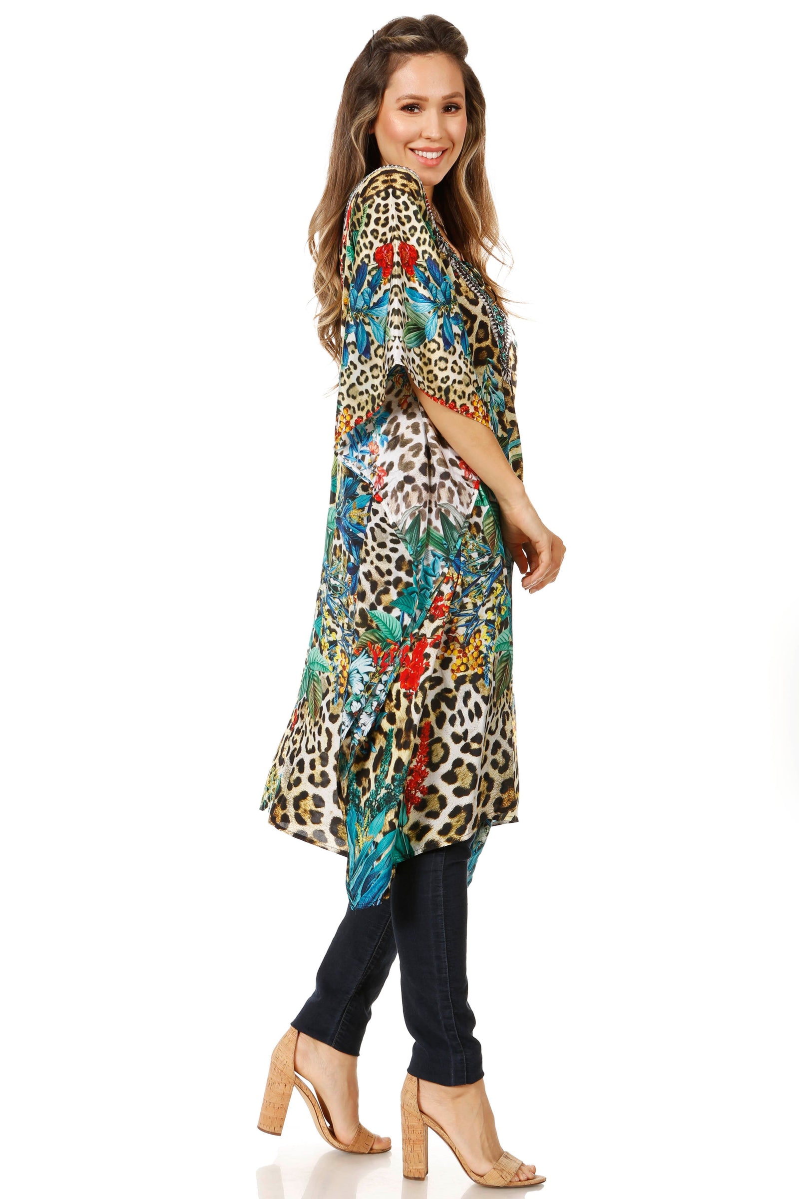 Sakkas Jenni Vestido caftán bohemio de longitud media para mujer con diamantes de imitación fluidos