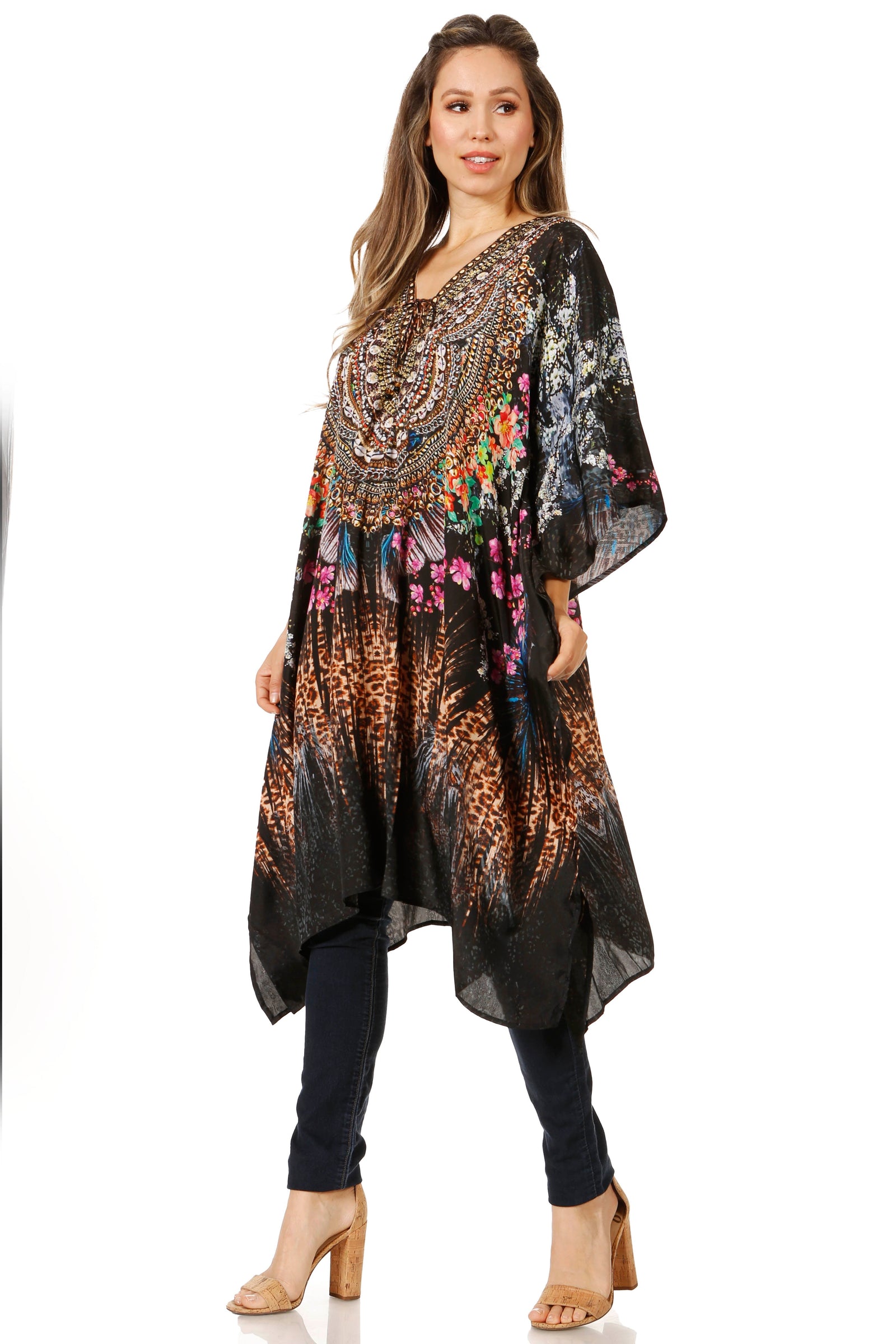 Vestido caftán Sakkas Zeni de verano con estampado floral y cuello en V y manga corta para mujer