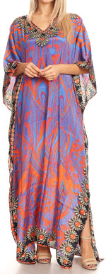 Vestido caftán largo con escote en V y diseño fluido Anahi de Sakkas con diamantes de imitación
