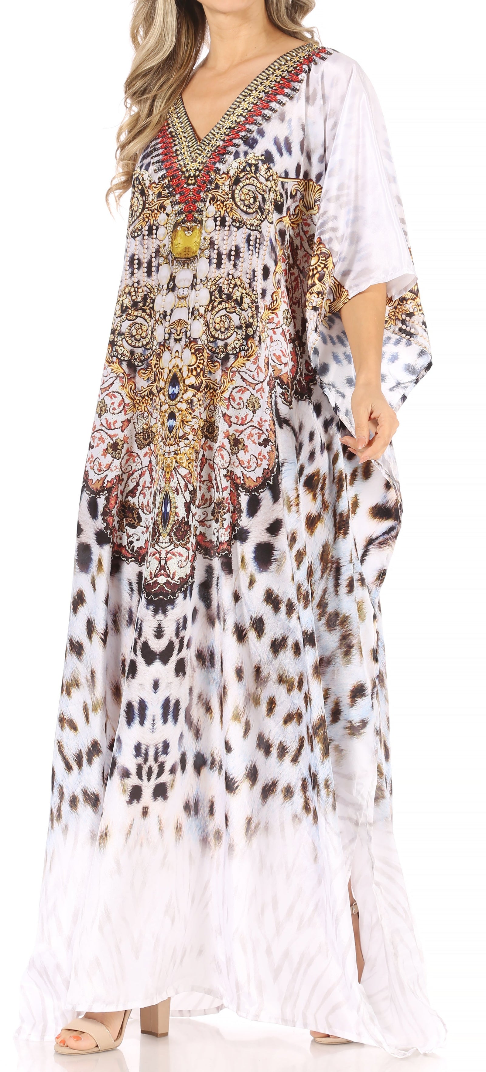 Vestido caftán largo con escote en V y diseño fluido Anahi de Sakkas con diamantes de imitación