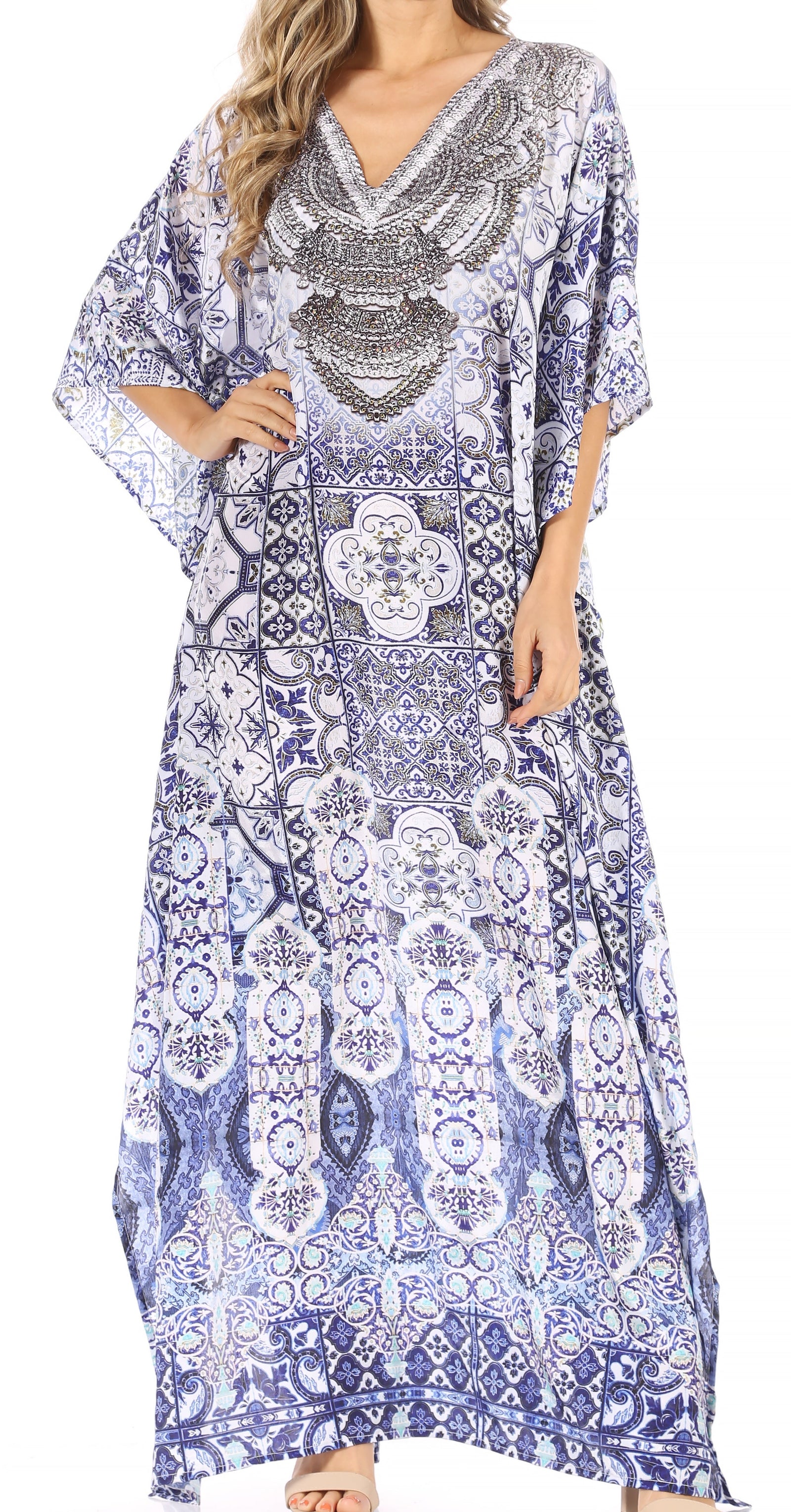 Vestido caftán largo con escote en V y diseño fluido Anahi de Sakkas con diamantes de imitación