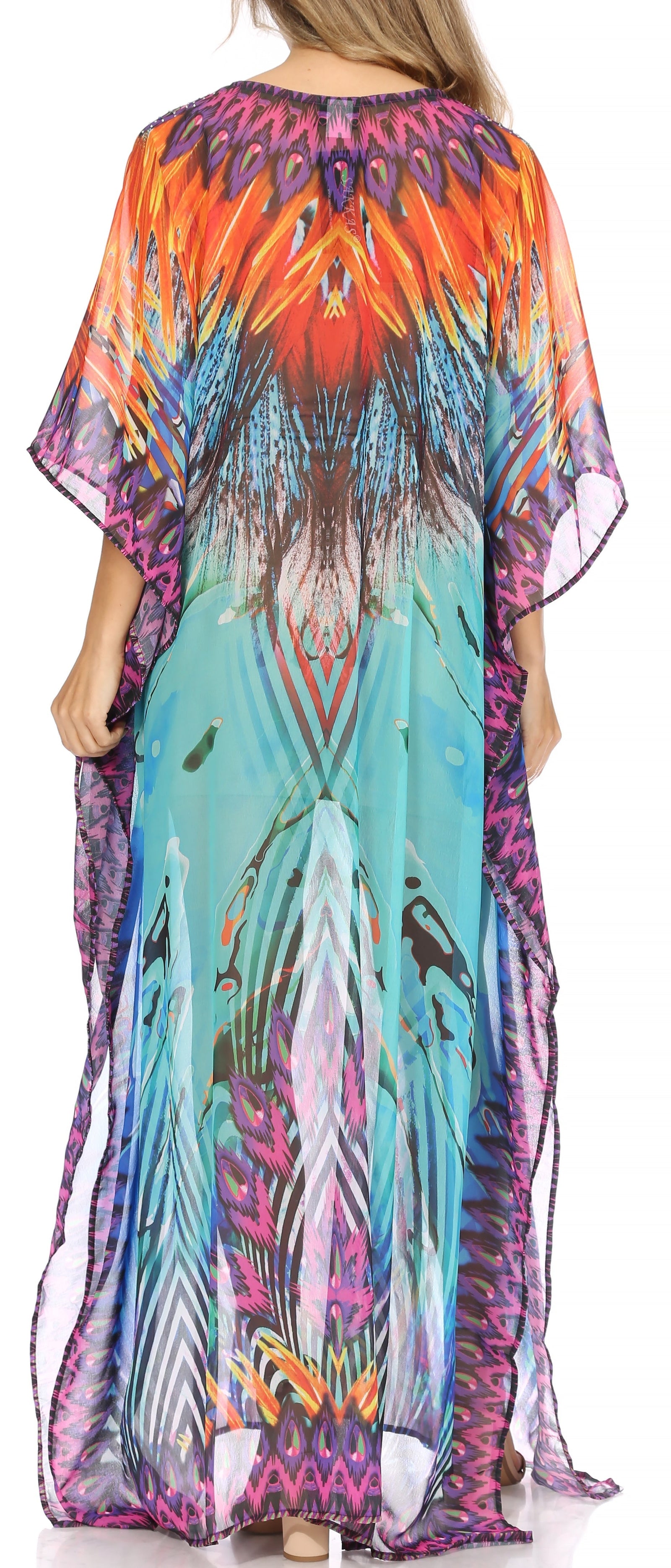 Vestido caftán largo con diseño estampado Wilder de Sakkas y cristales transparentes.