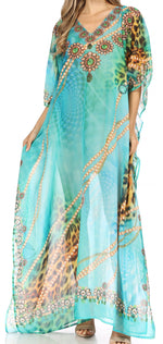 Vestido caftán largo con diseño estampado Wilder de Sakkas y cristales transparentes.