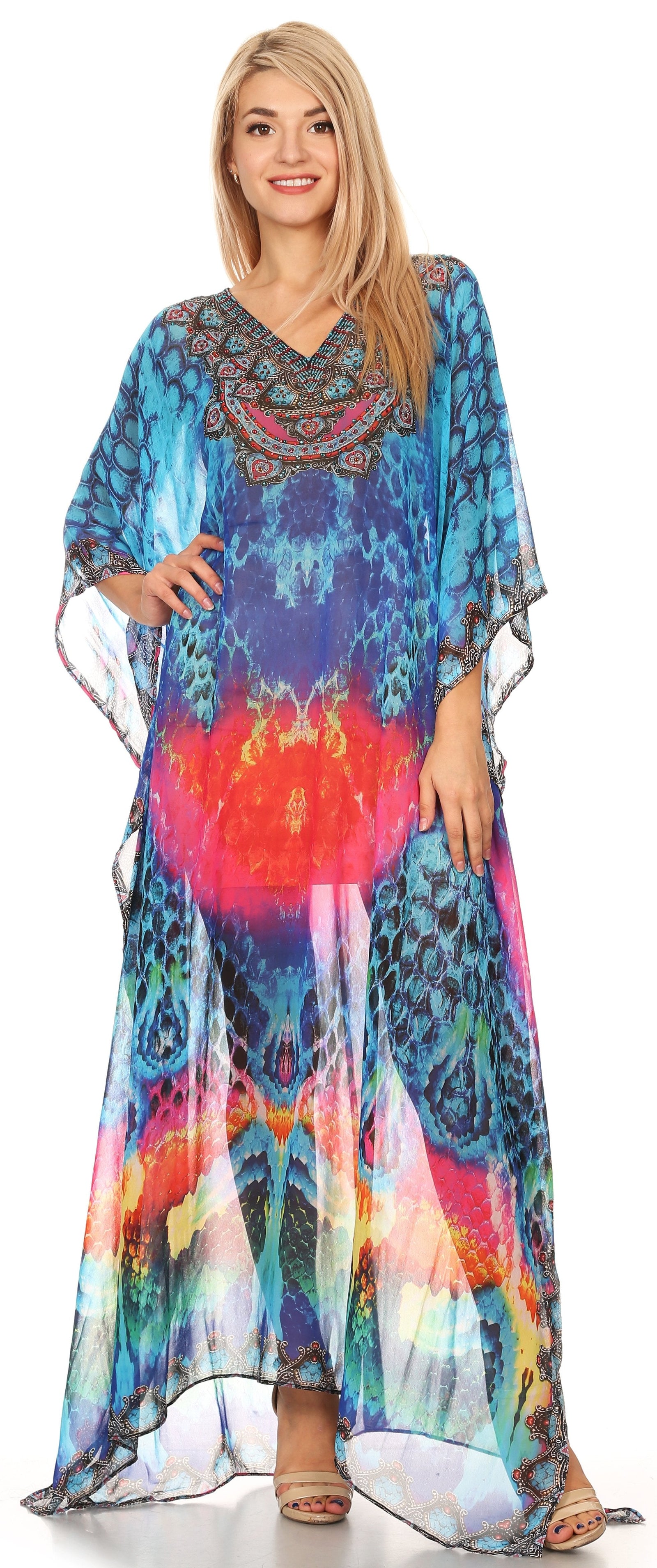 Vestido caftán largo con diseño estampado Wilder de Sakkas y cristales transparentes.