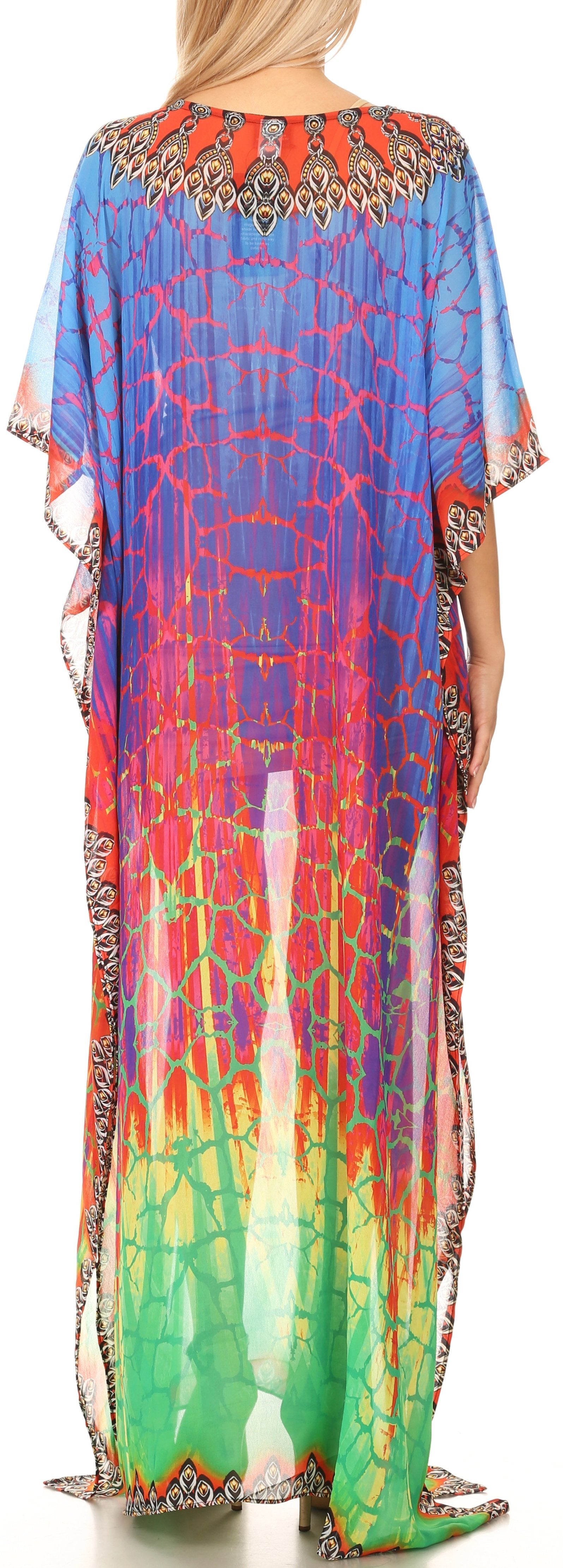 Vestido caftán largo con diseño estampado Wilder de Sakkas y cristales transparentes.