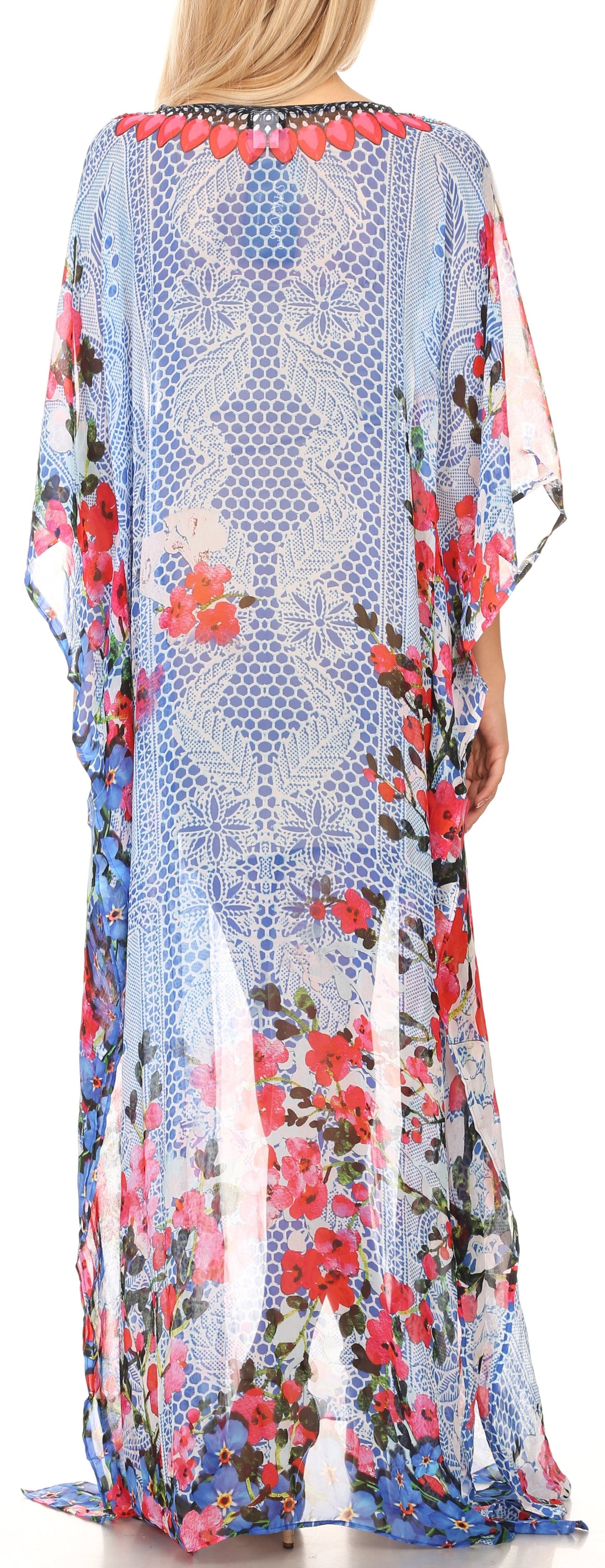 Vestido caftán largo con diseño estampado Wilder de Sakkas y cristales transparentes.