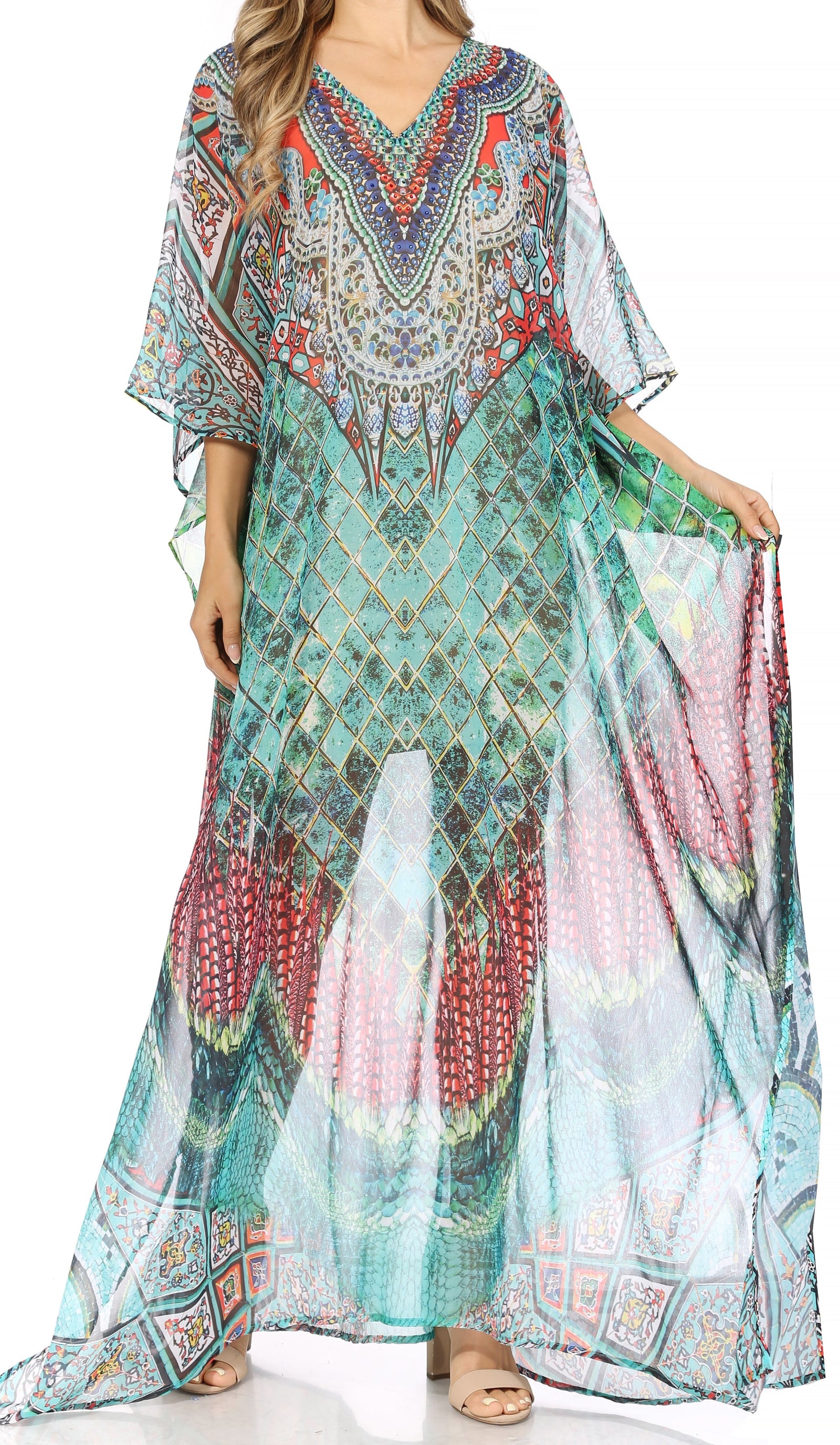 Vestido caftán largo con diseño estampado Wilder de Sakkas y cristales transparentes.