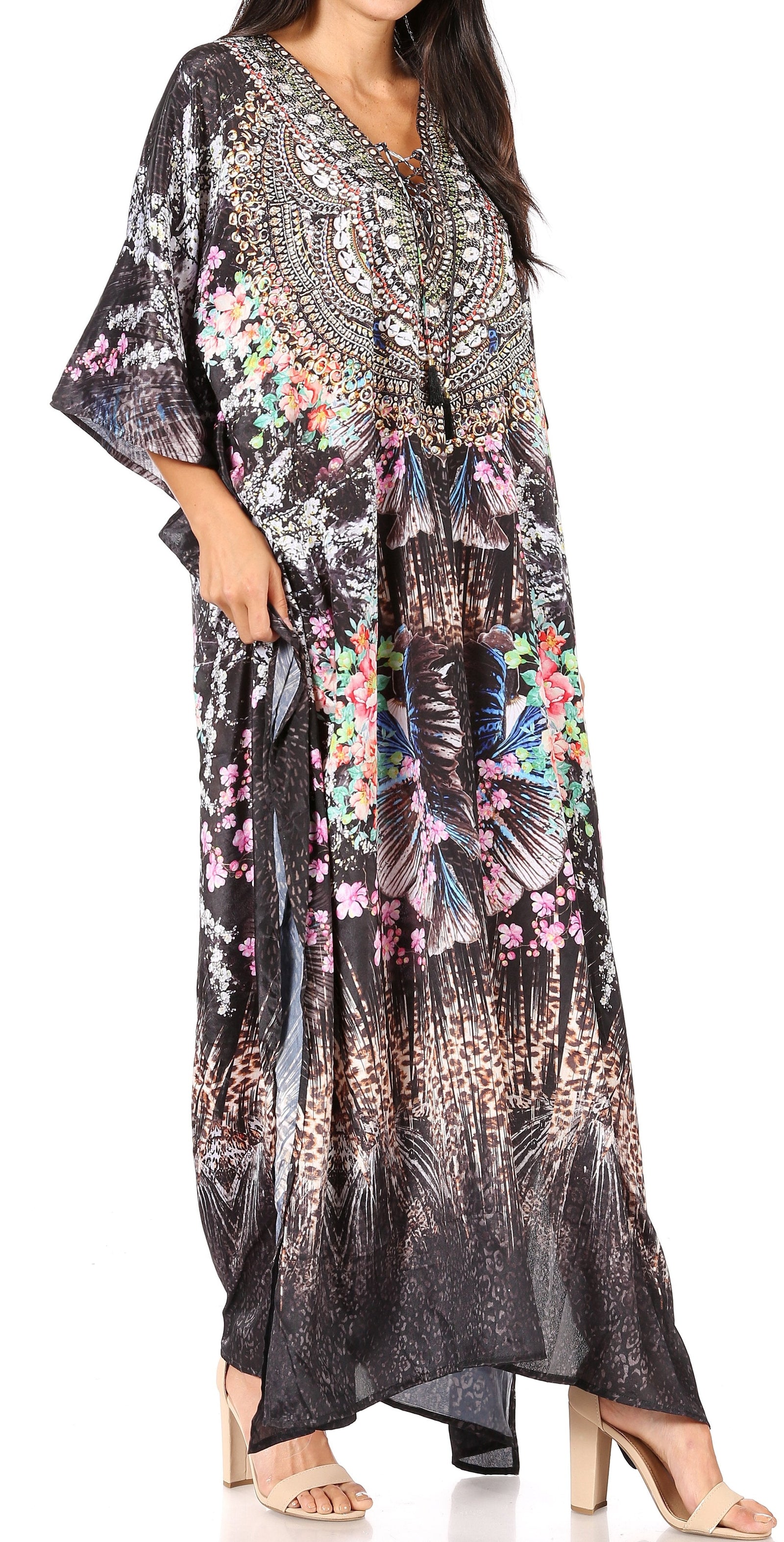 Vestido caftán largo Sakkas Georgettina con escote en V y cristales fluidos