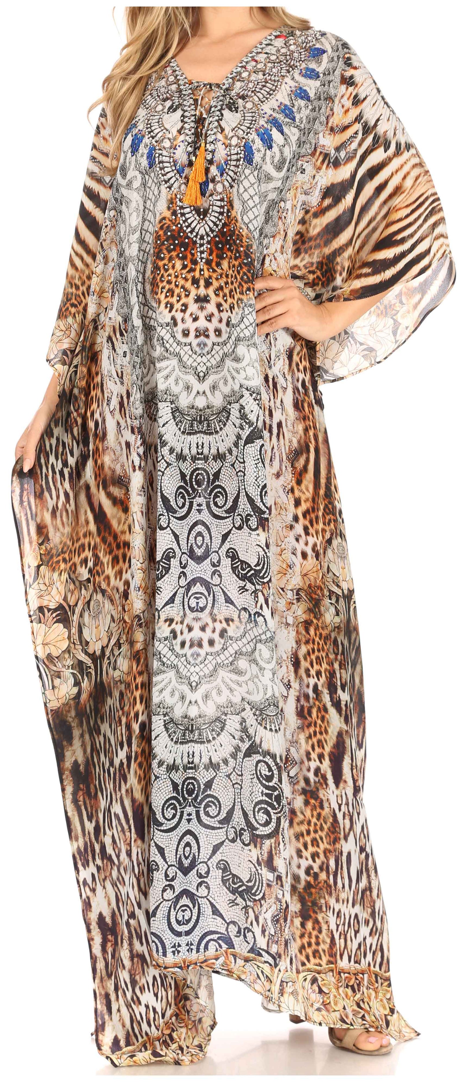 Vestido caftán largo Sakkas Georgettina con escote en V y cristales fluidos