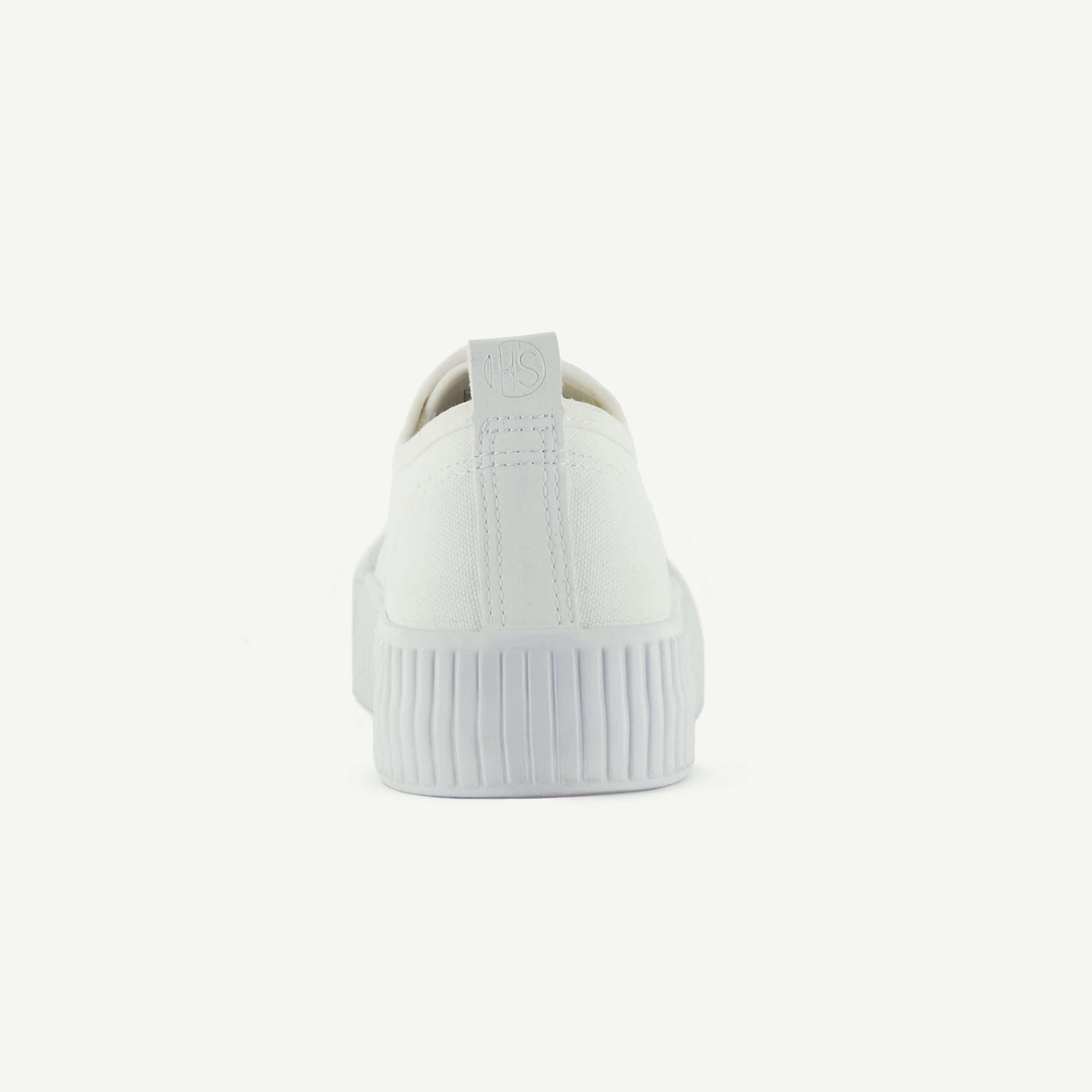 Court Royale: Vulcanized Court Shoe - White