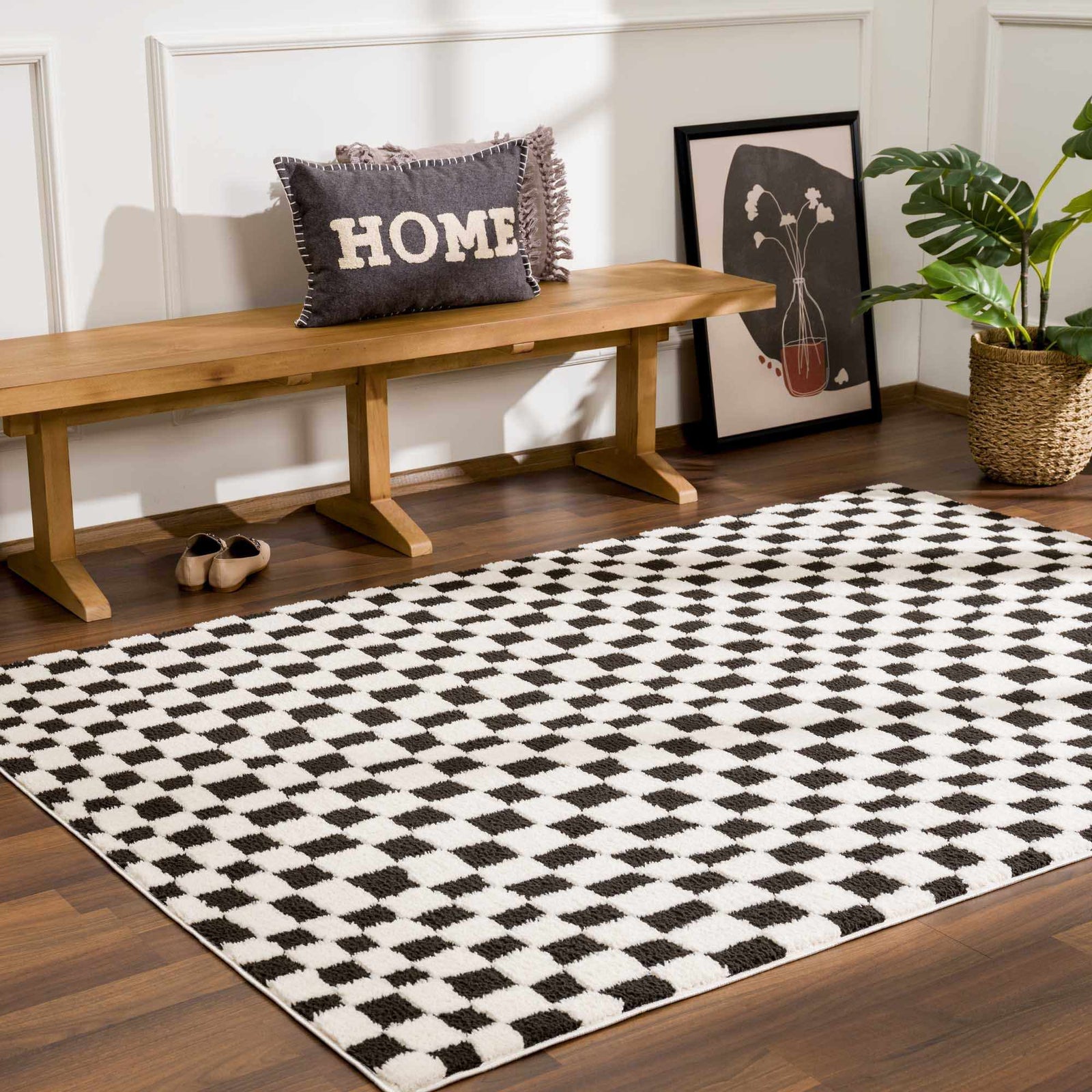 Alfombra de cuadros blancos y negros de Lajos