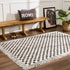 Alfombra de cuadros blancos y negros Leryn