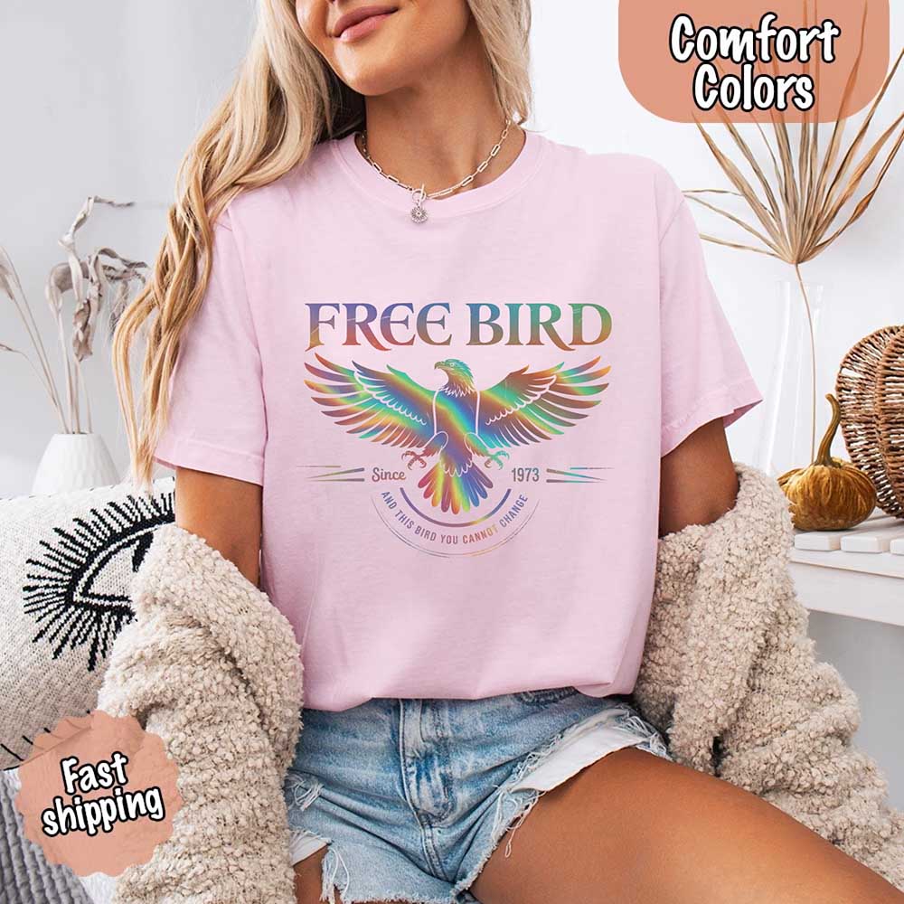 Free Bird Women’s Comfort Colors Tee – Vintage Rock Band T-Shirt with Retro Music Vibes