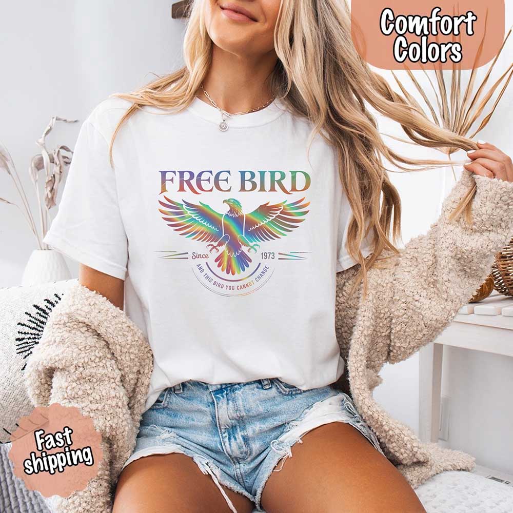 Free Bird Women’s Comfort Colors Tee – Vintage Rock Band T-Shirt with Retro Music Vibes
